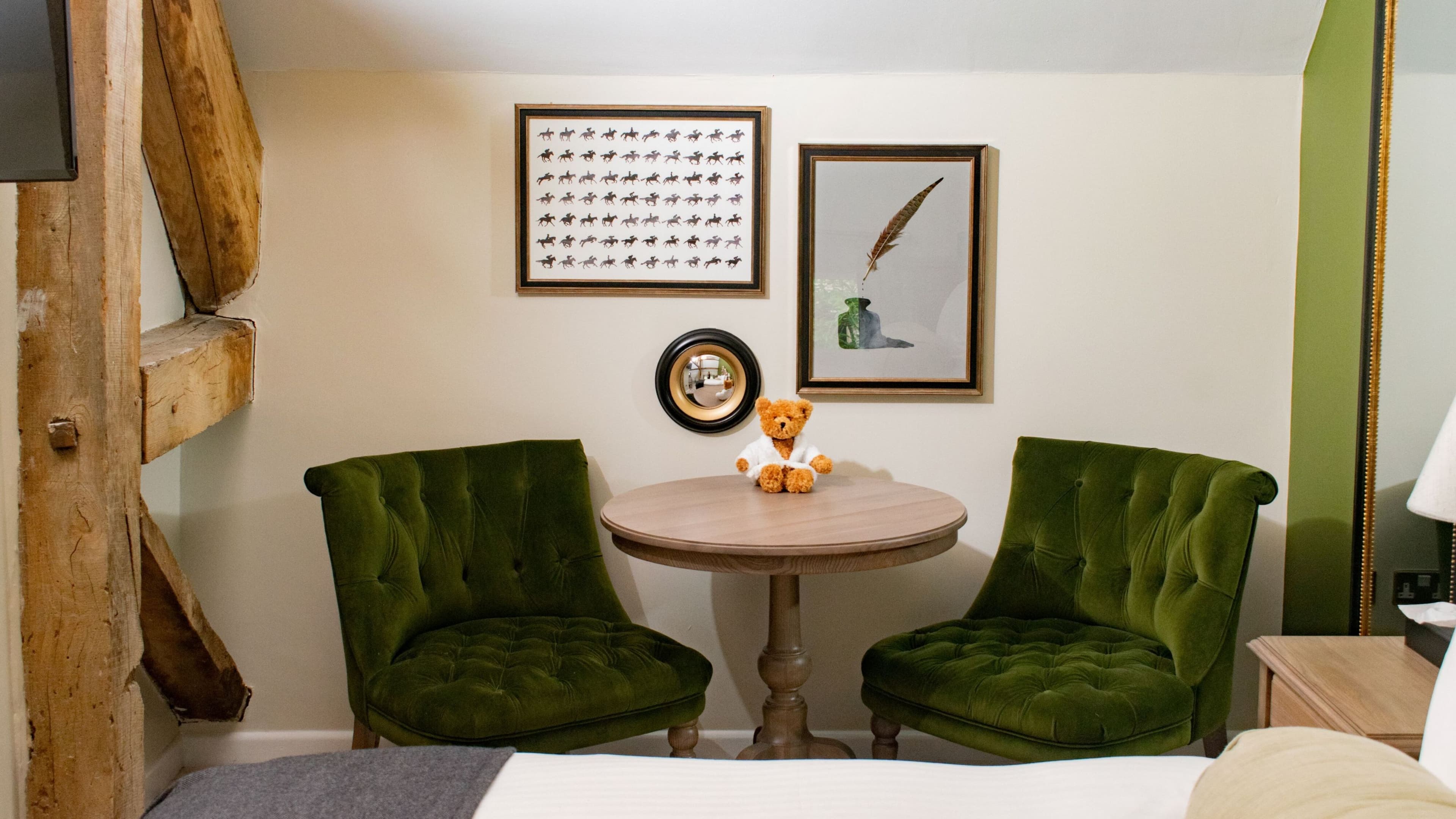 Barn Superior - Image 1