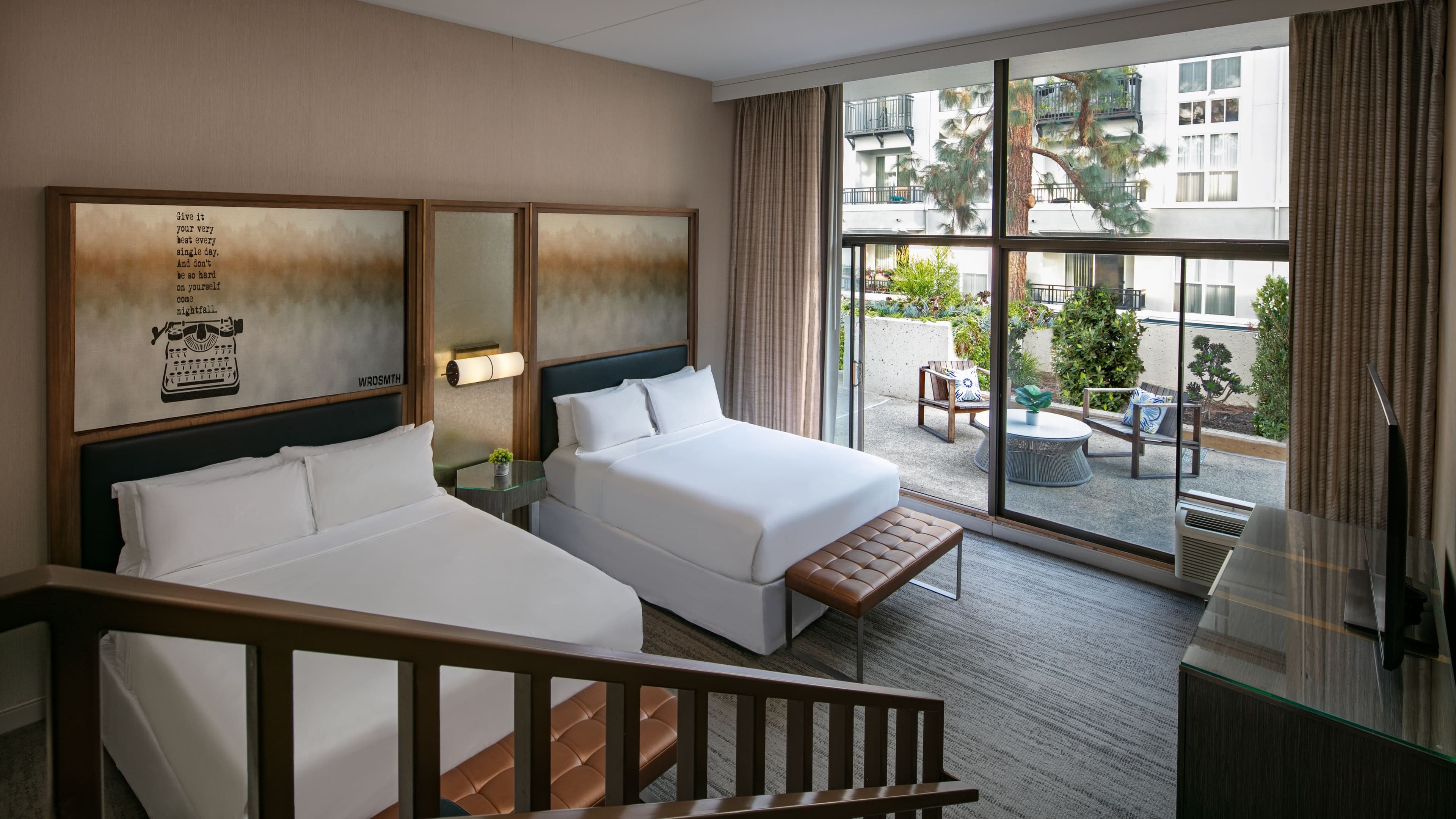 Hotel Dena, Pasadena Los Angeles, a Tribute Portfolio Hotel - Image 2