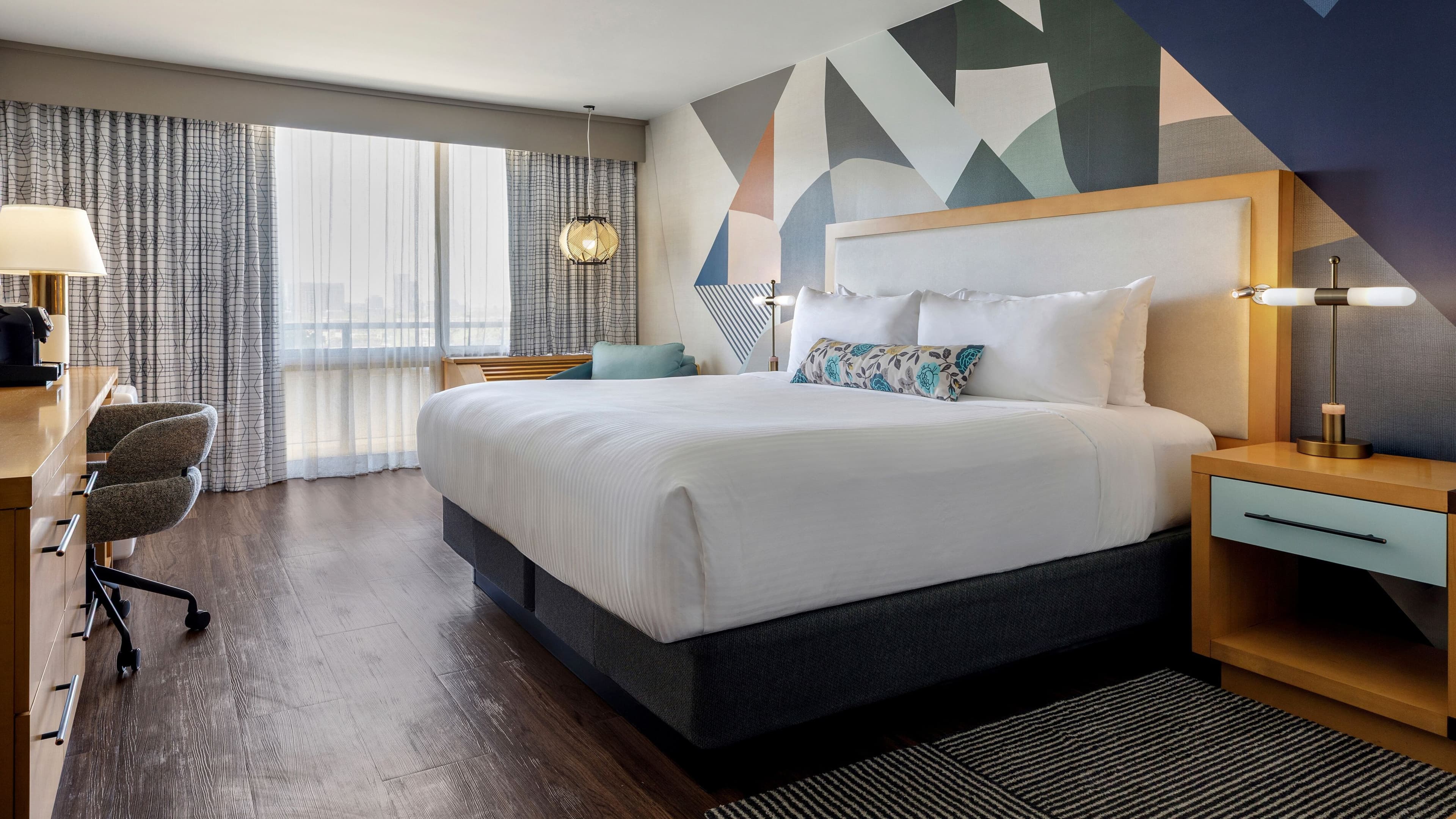 The Beeman Hotel - Image 2