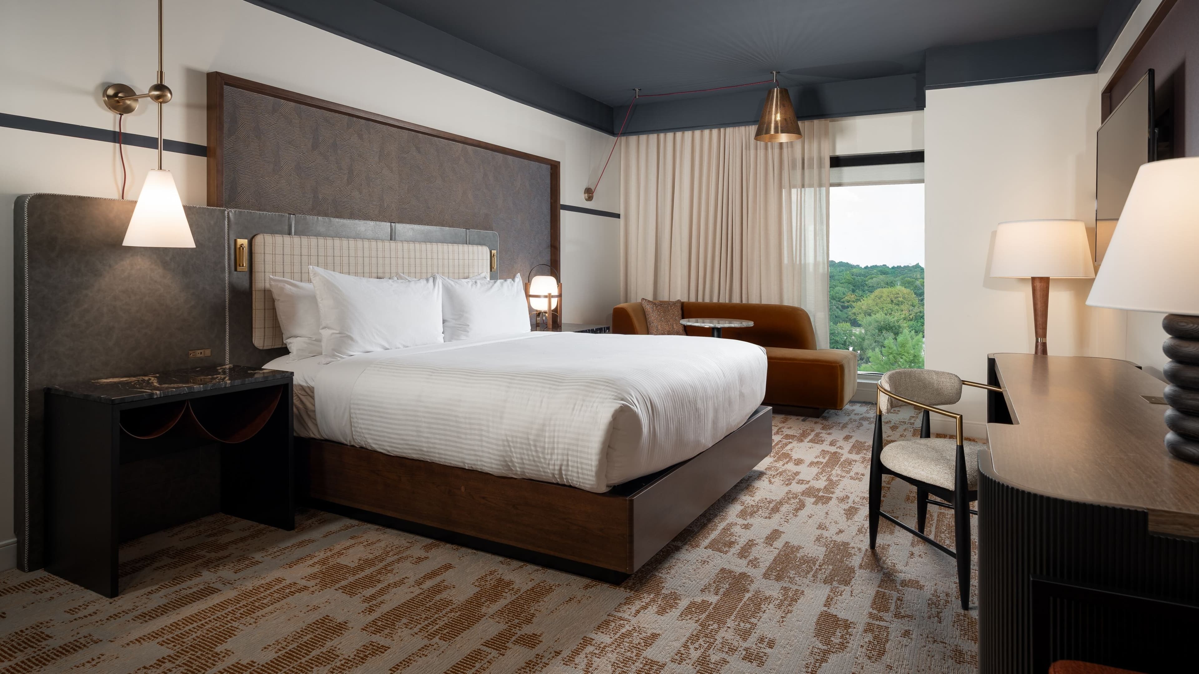 The Southlake Hotel - Image 3