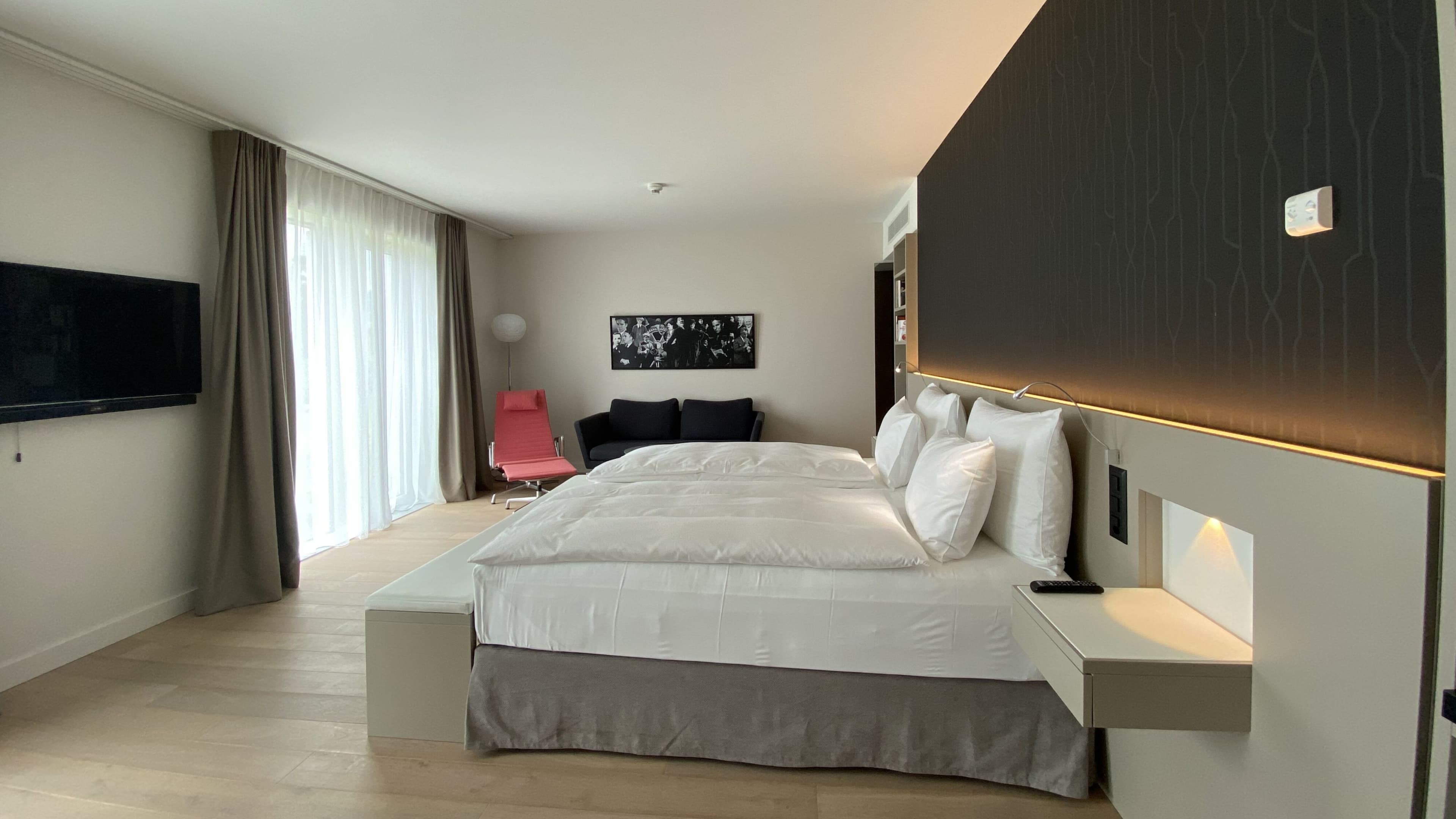 Modern Times Hotel, Vevey, a Tribute Portfolio Hotel - Image 3