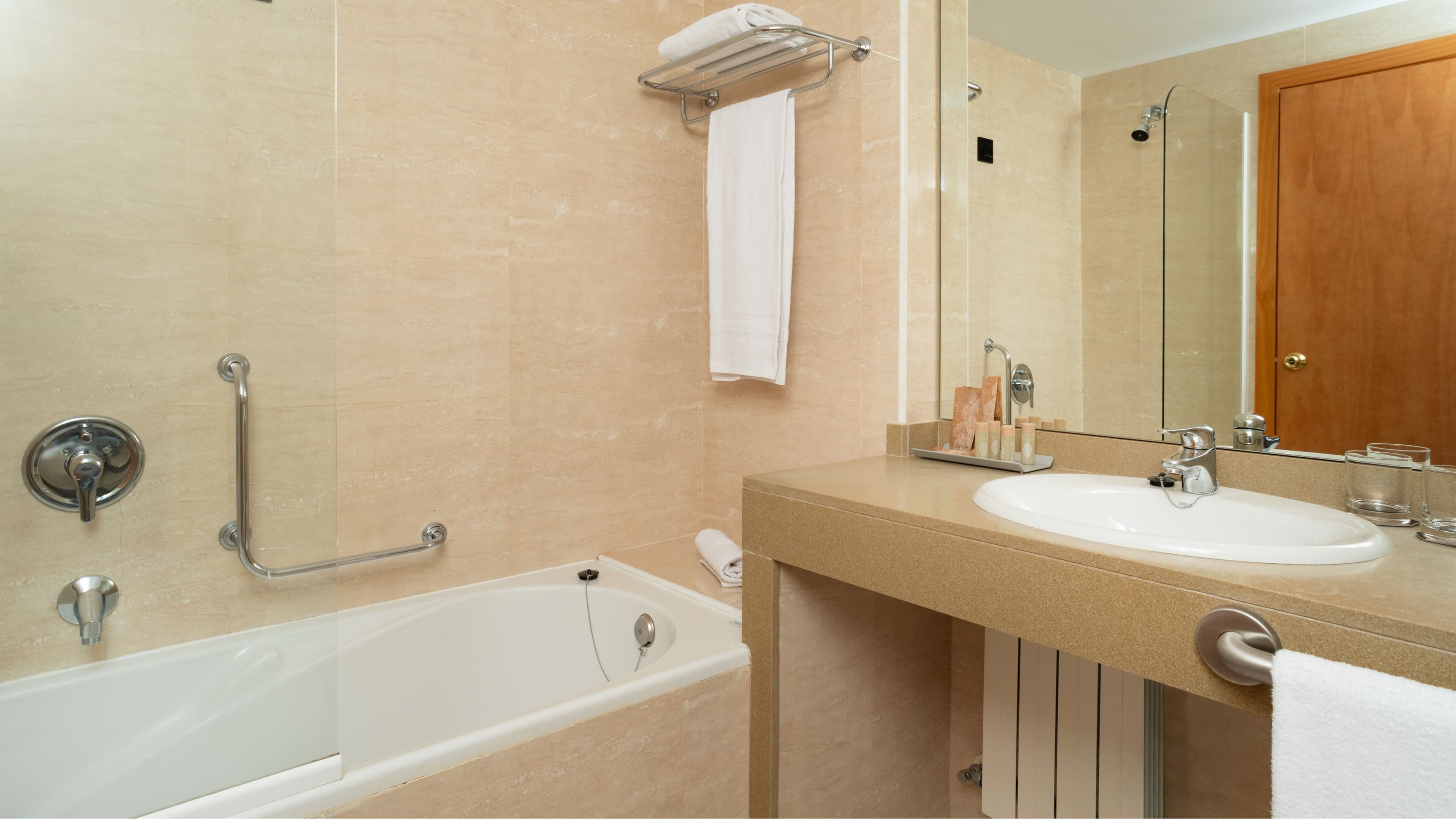 Hotel Euroski Mountain Resort & Spa - Image 4