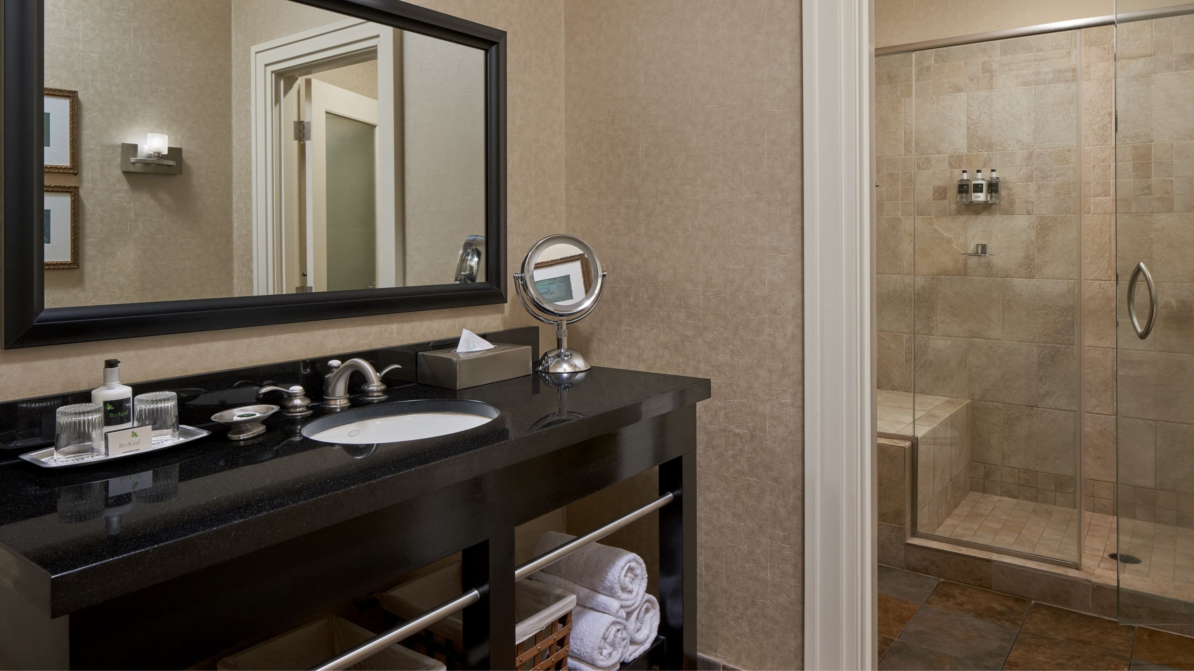 Craddock Terry Hotel, Lynchburg, a Tribute Portfolio Hotel - Image 3