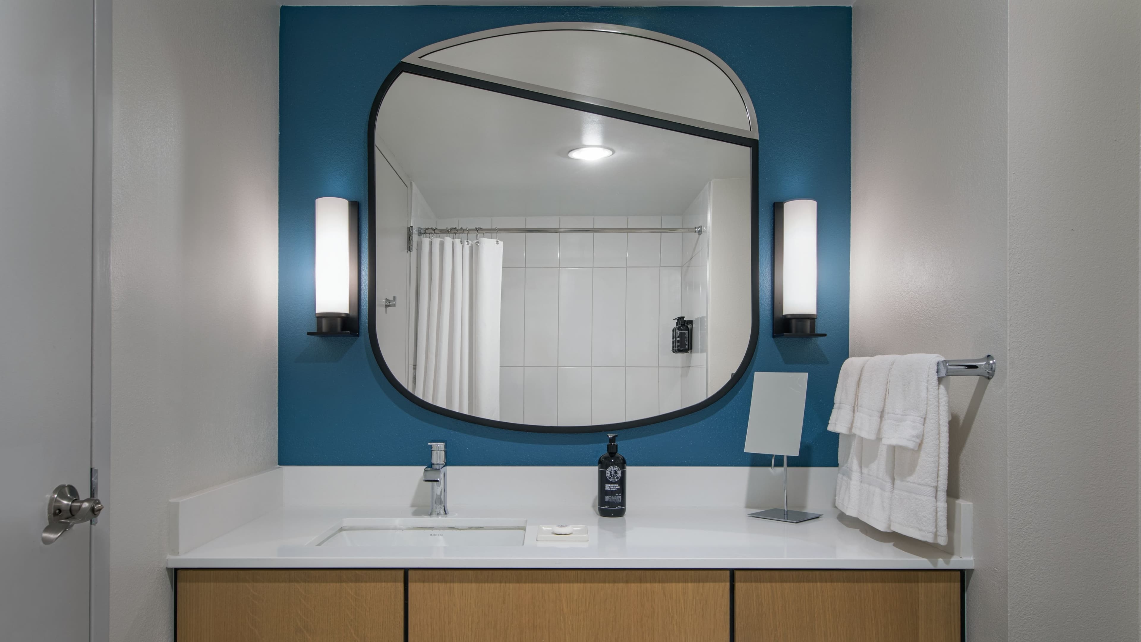 Hotel Landy Orlando Universal Blvd., a Tribute Portfolio™ Hotel — 7