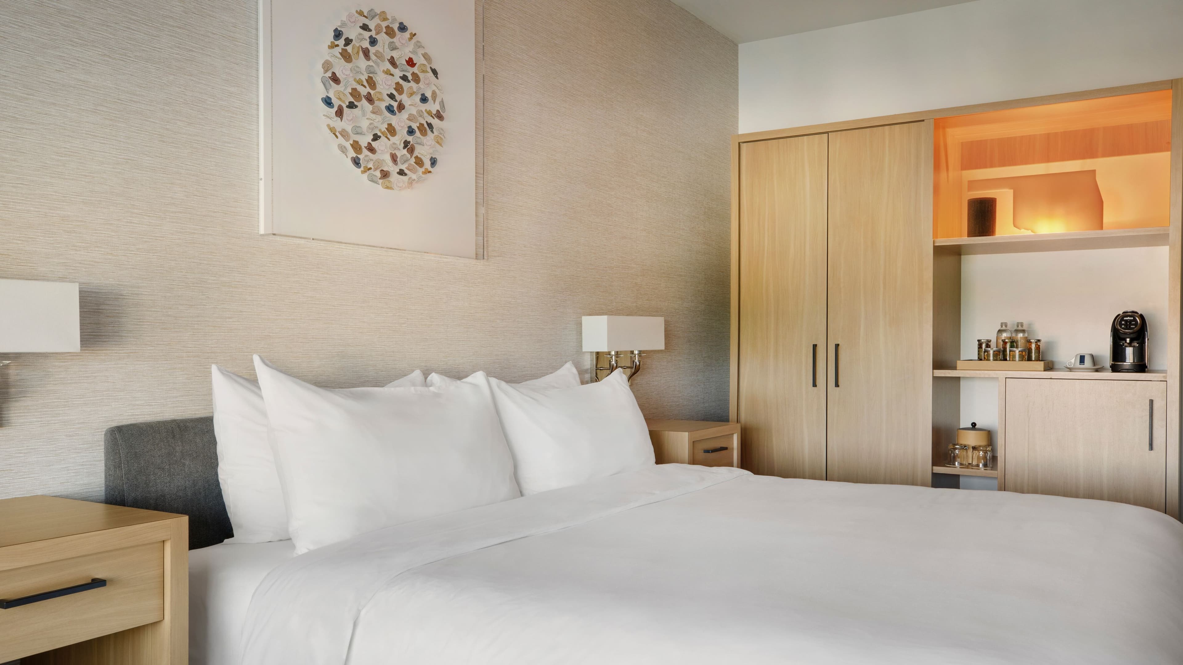 NOUN Hotel, Norman, A Tribute Portfolio Hotel — 5