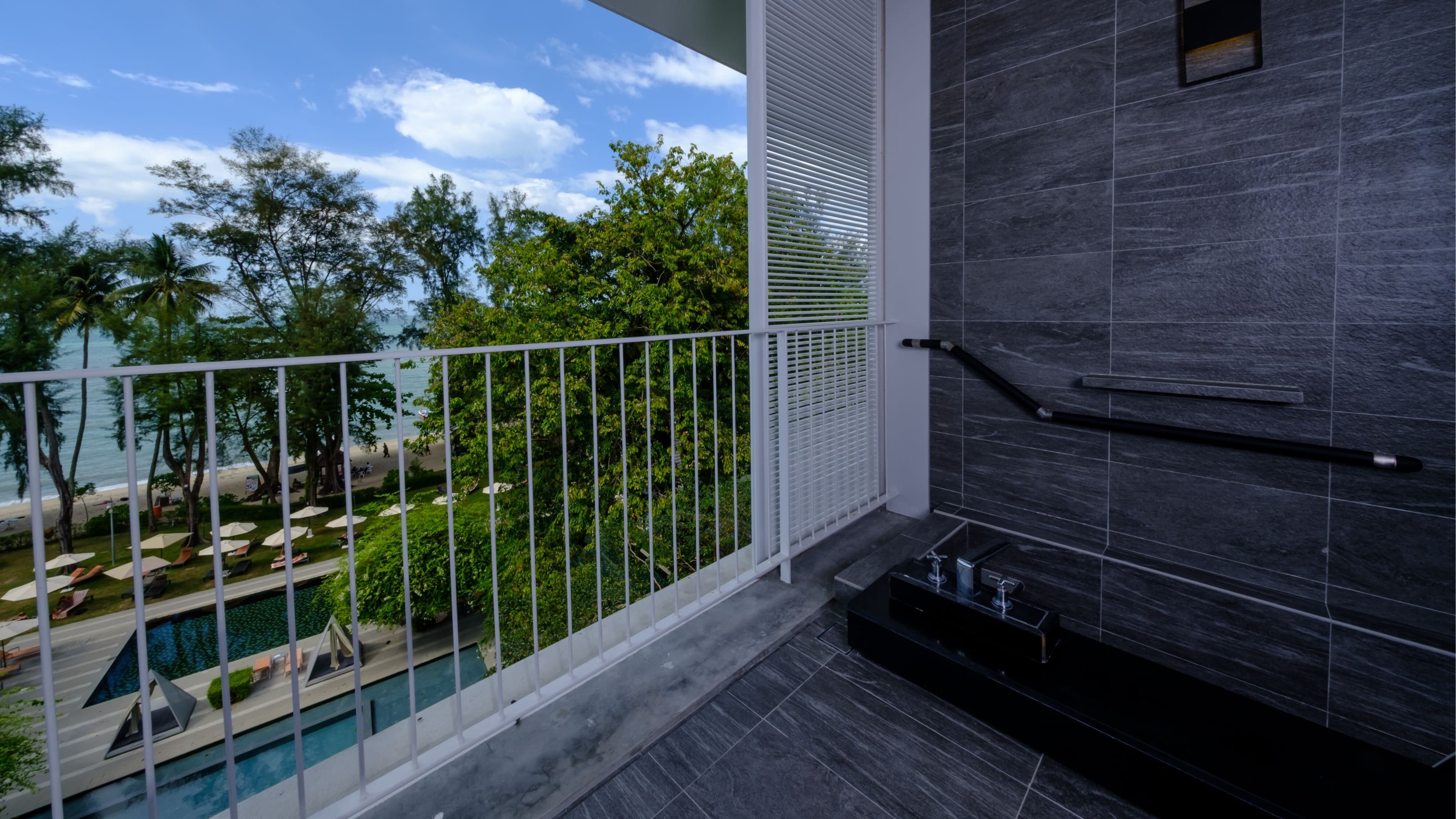Deluxe Guest room - Image 1
