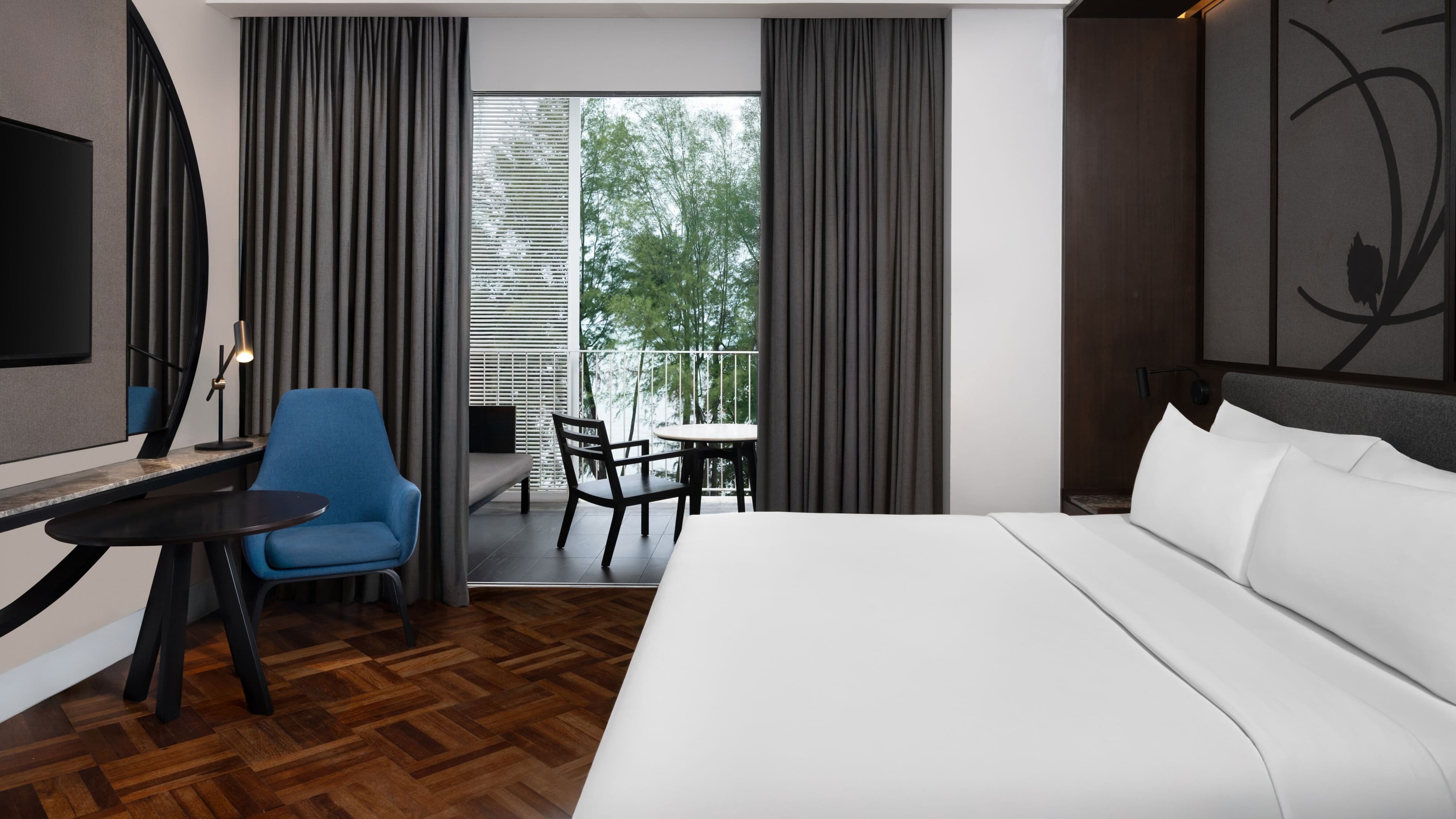 Deluxe Guest room - Image 2