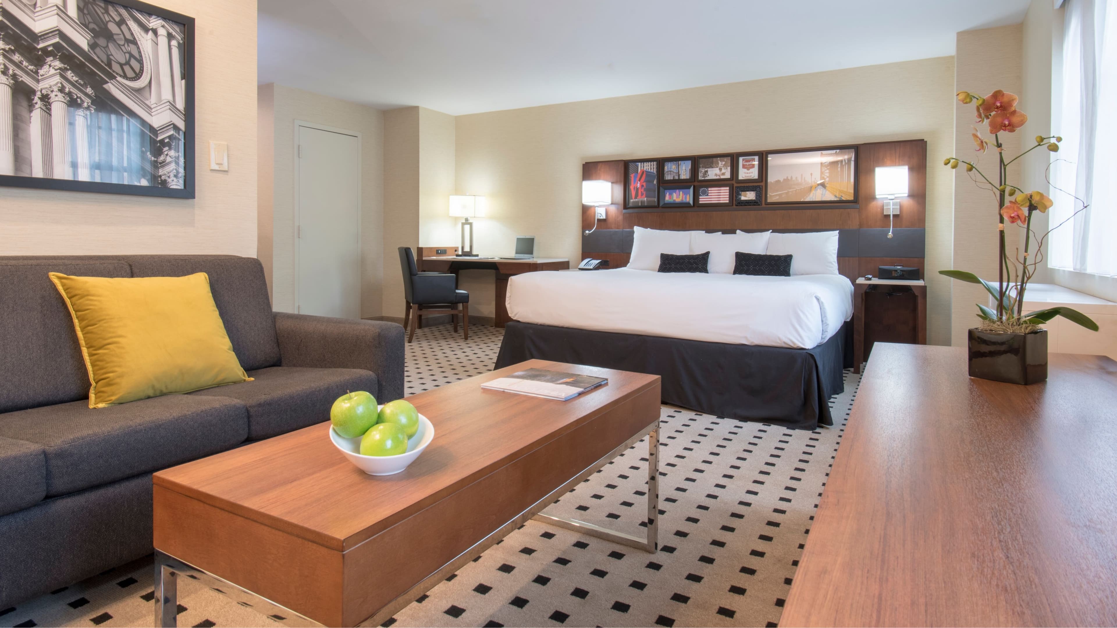 The Warwick Hotel Rittenhouse Square Philadelphia - Image 5