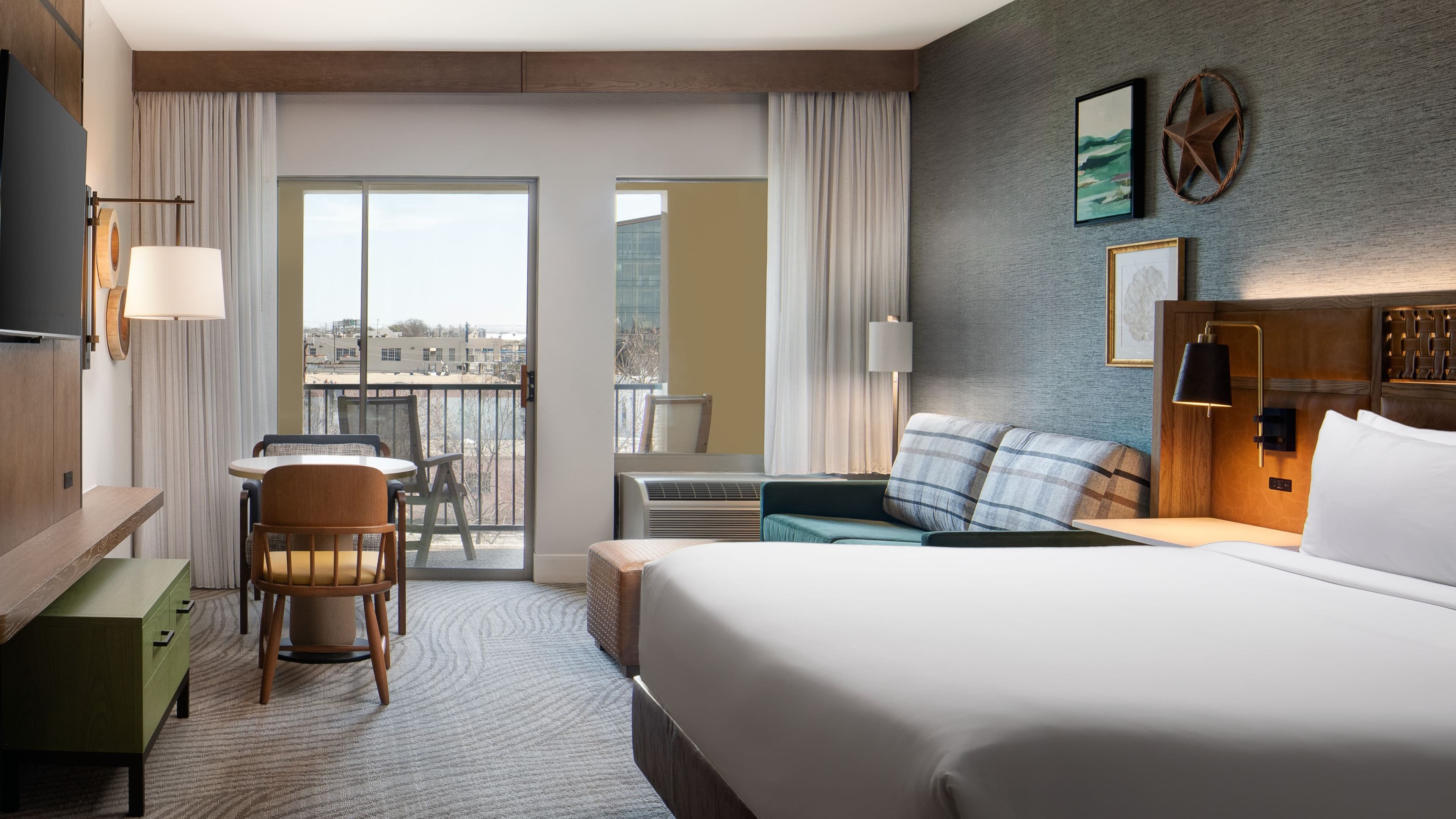 Sol Cypress, San Antonio, A Tribute Portfolio Hotel - Image 3