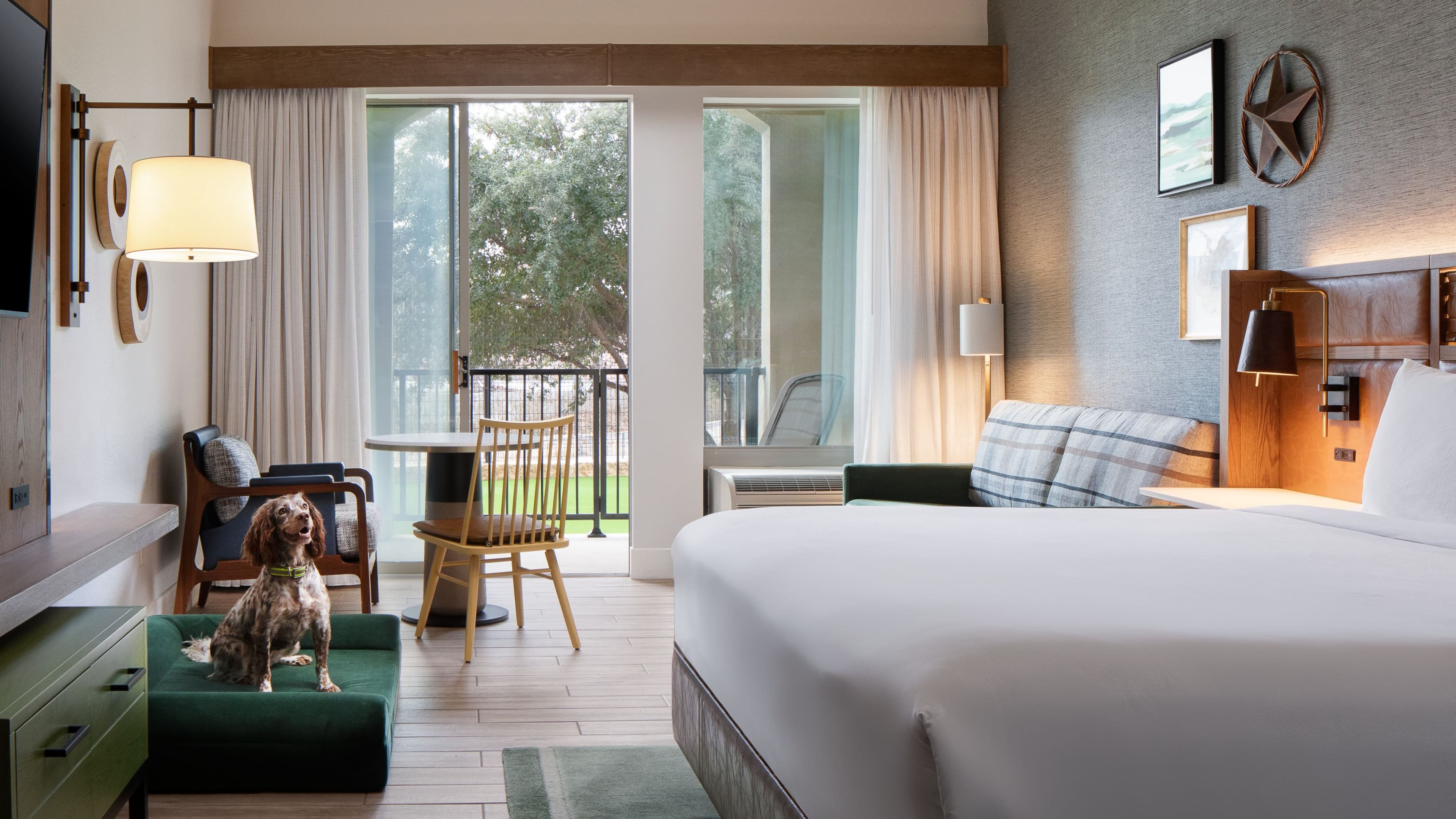 Sol Cypress, San Antonio, A Tribute Portfolio Hotel - Image 2