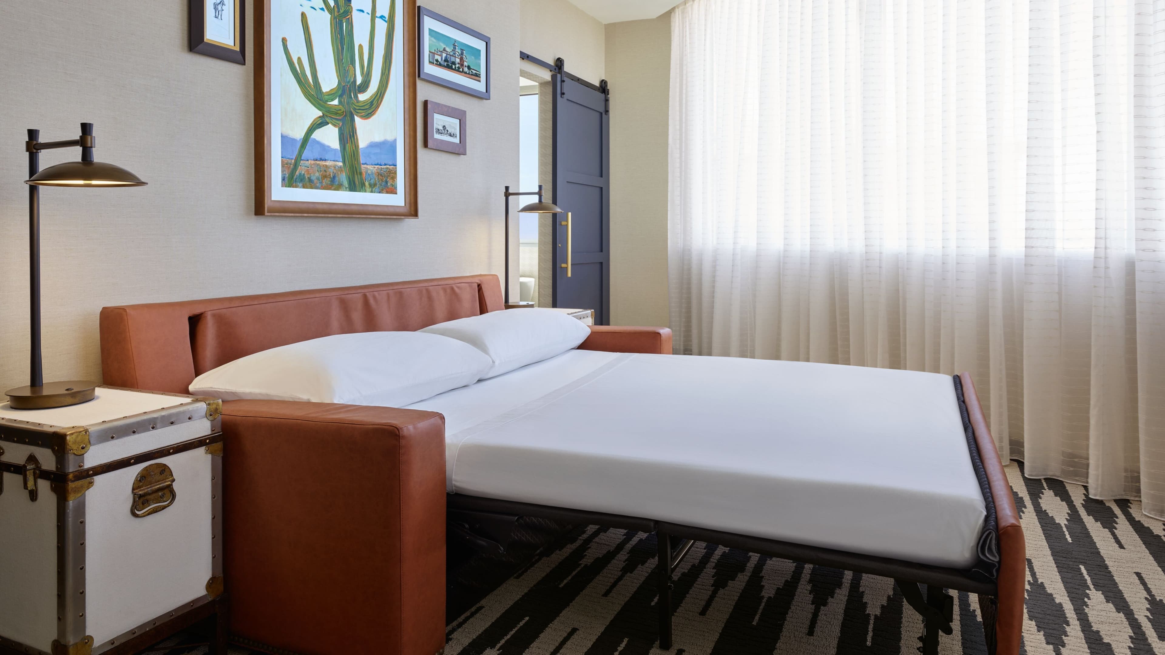 Junior Suite - Image 4