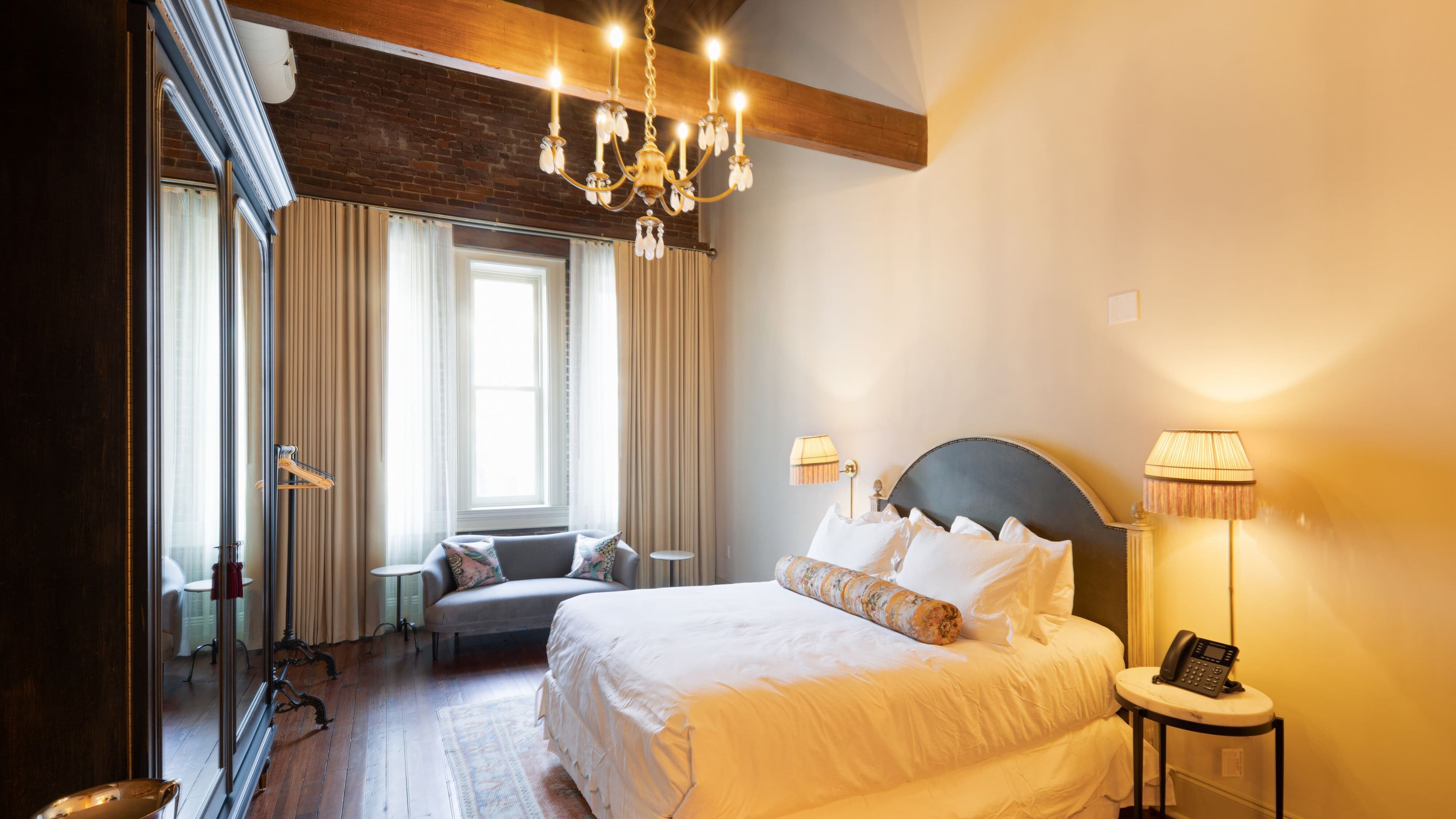 Hotel Cleo, Knoxville Downtown, a Tribute Portfolio Hotel — 16