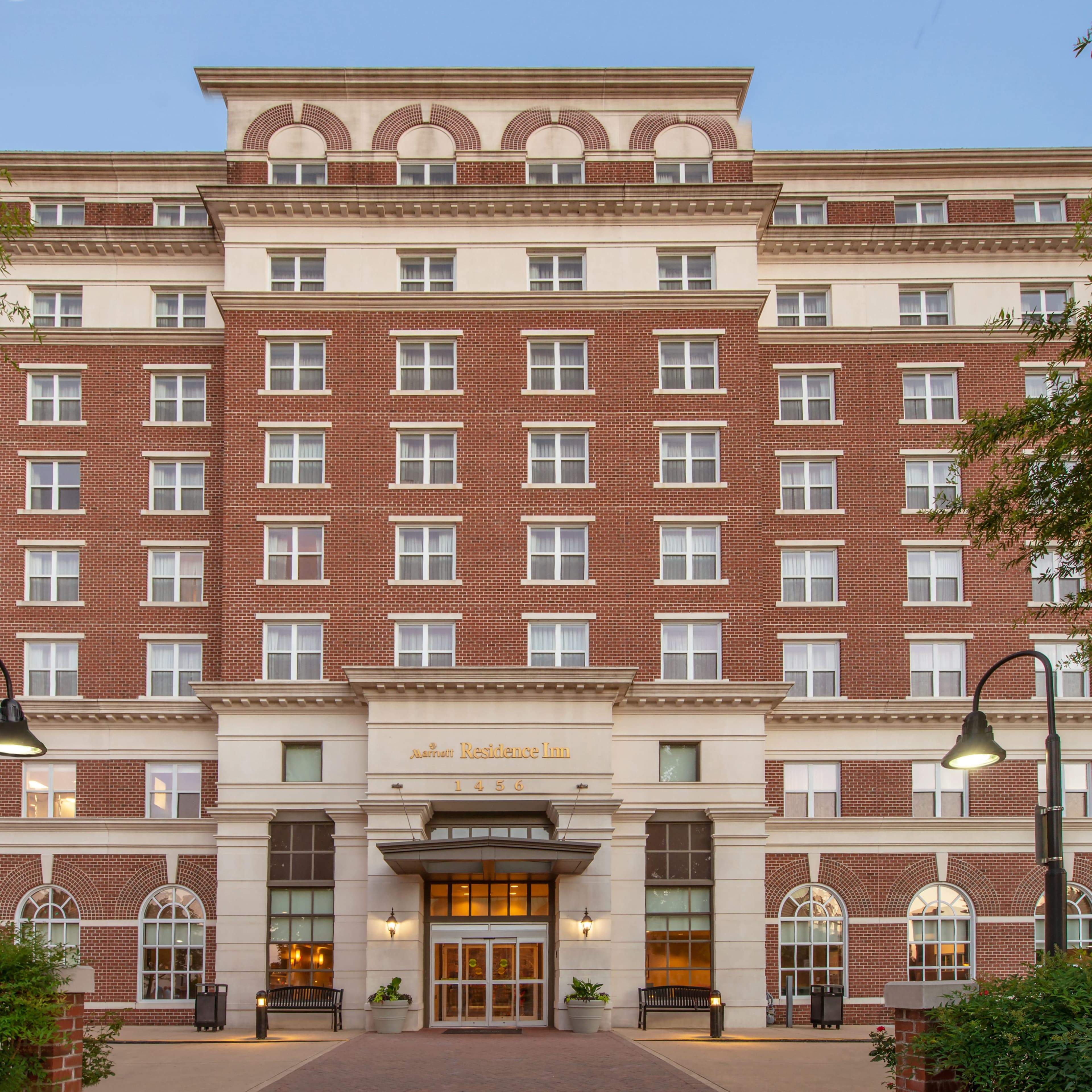 Residence Inn Alexandria Old Town/Duke Street - Image 1