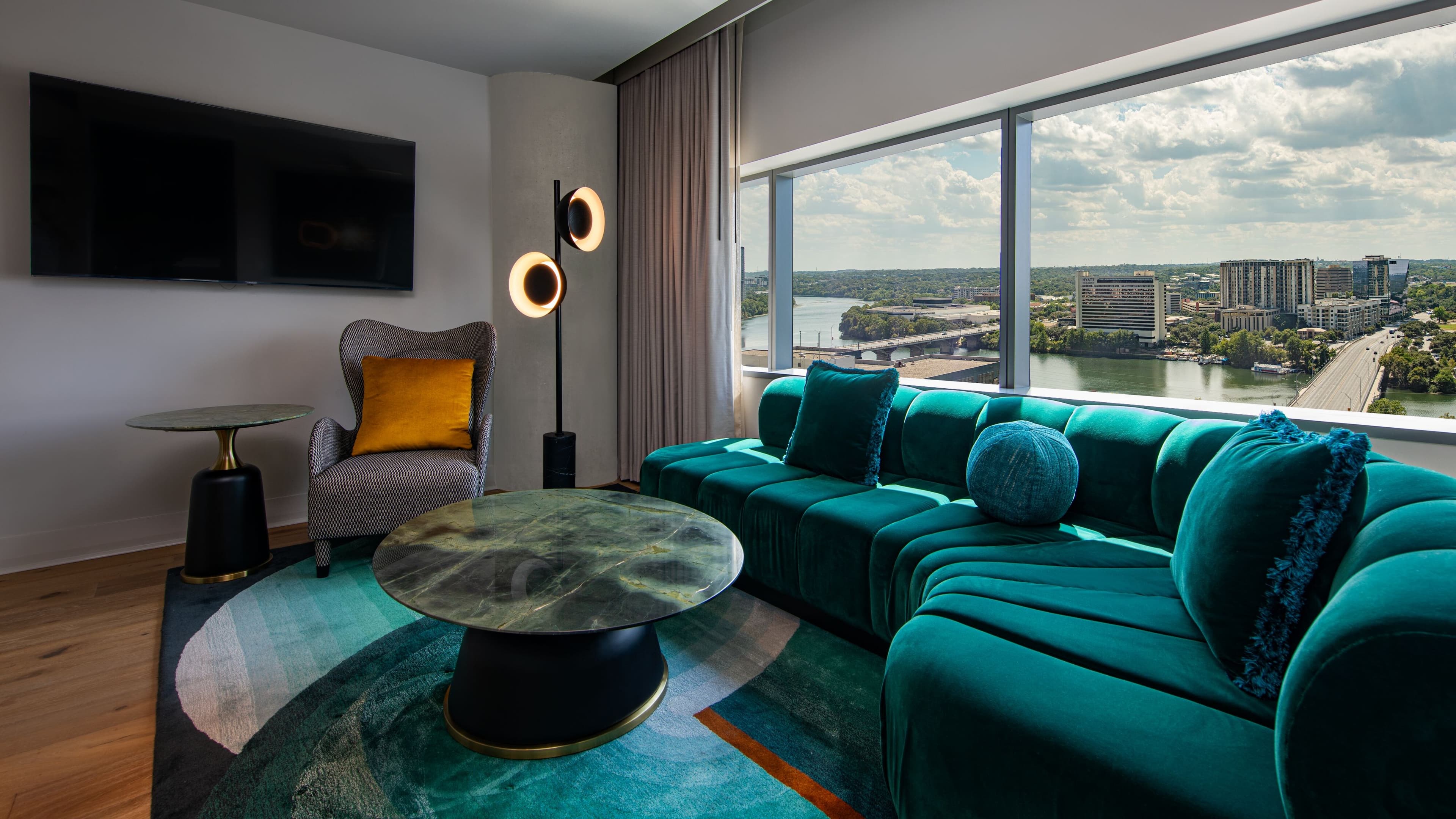 W Austin — 16