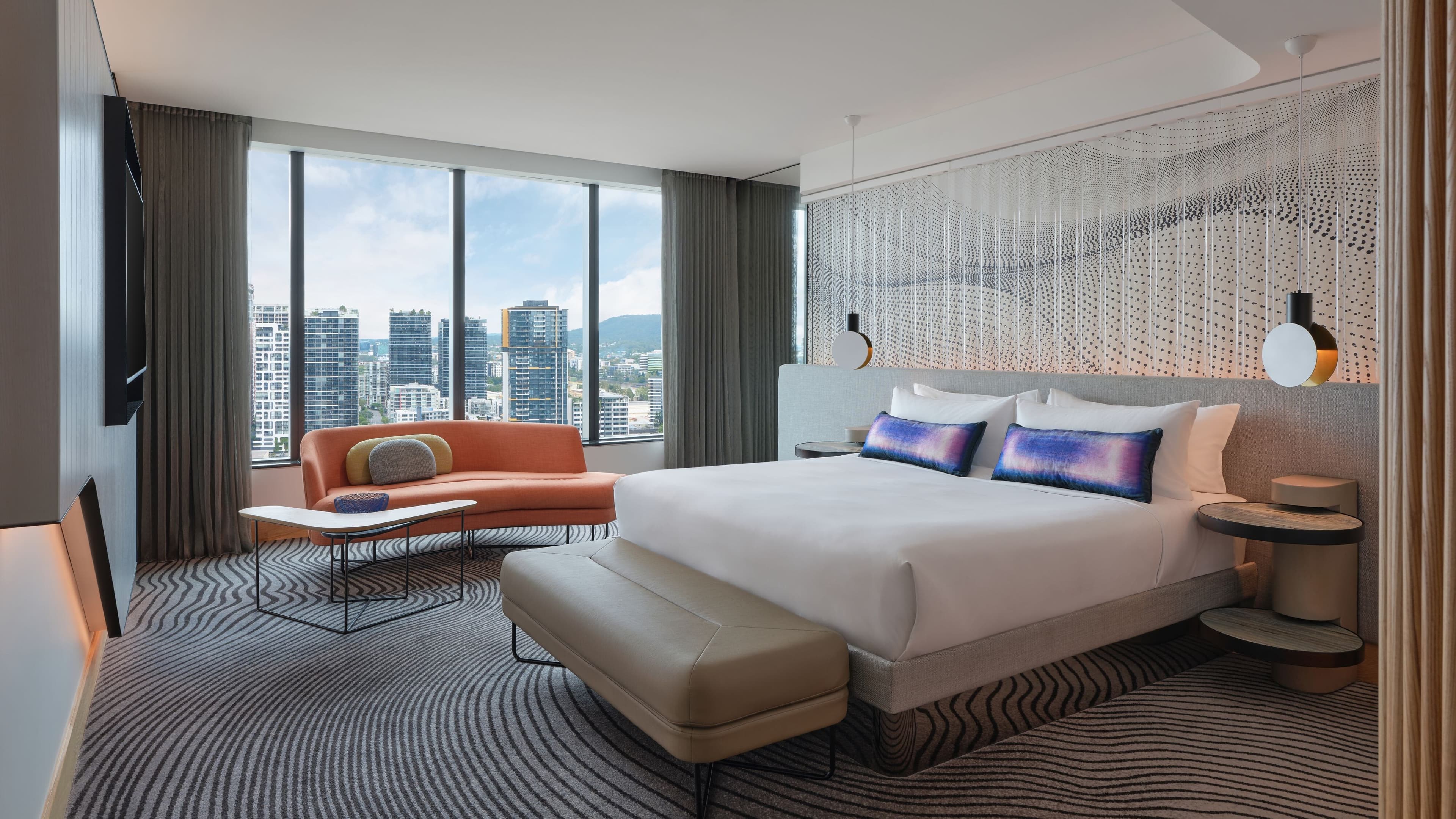 W Brisbane — 16