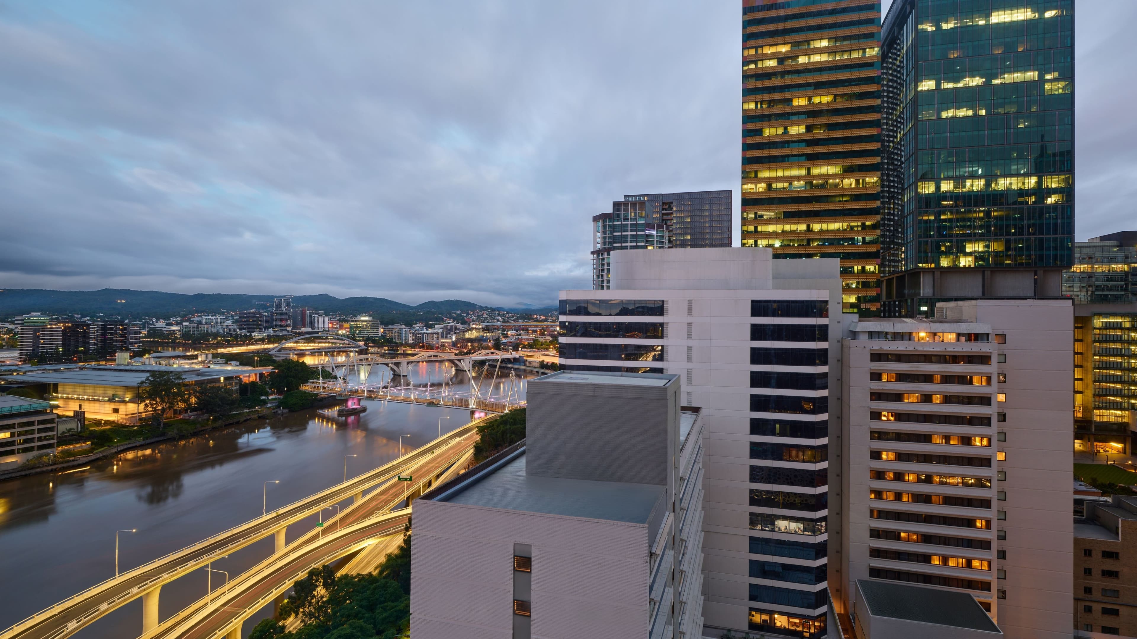 W Brisbane — 30