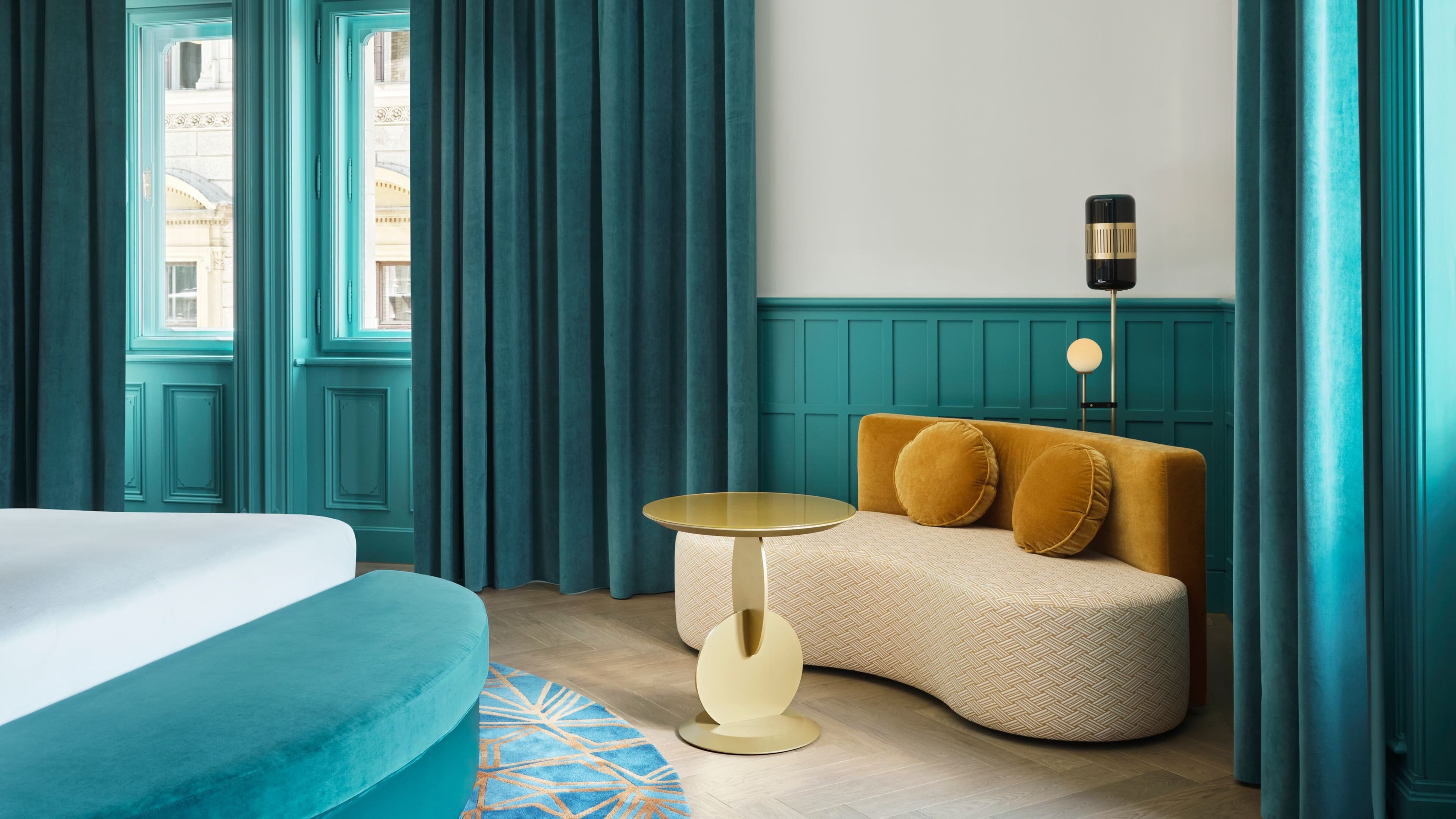 Cool Corner Suite - Image 4