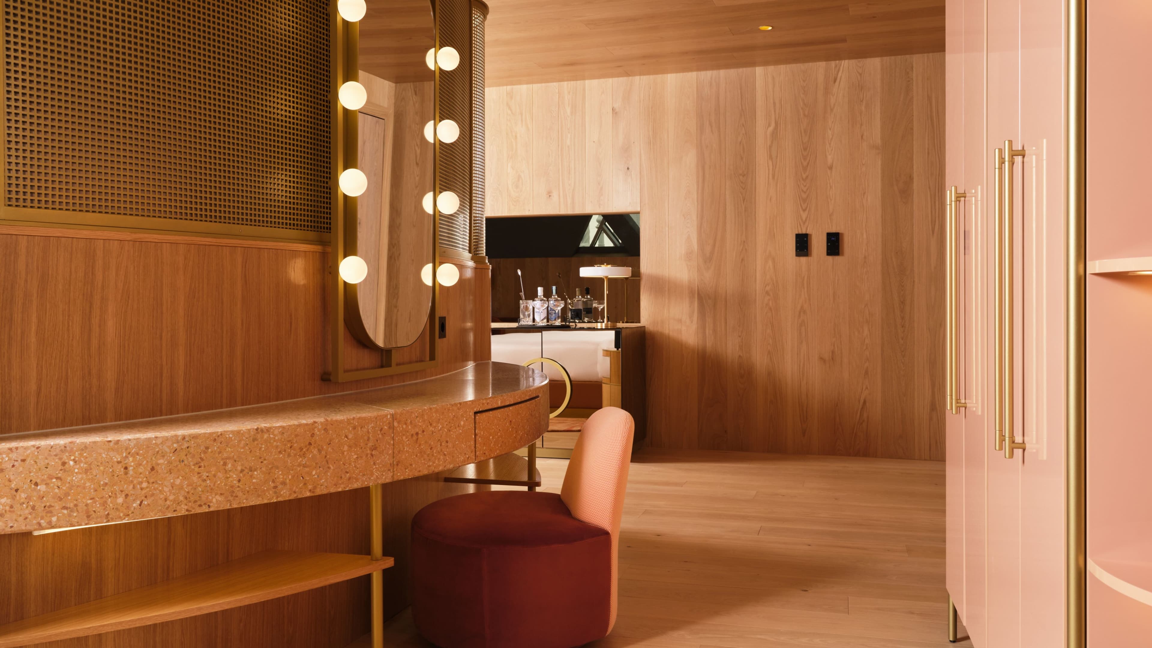 W Budapest - Image 3