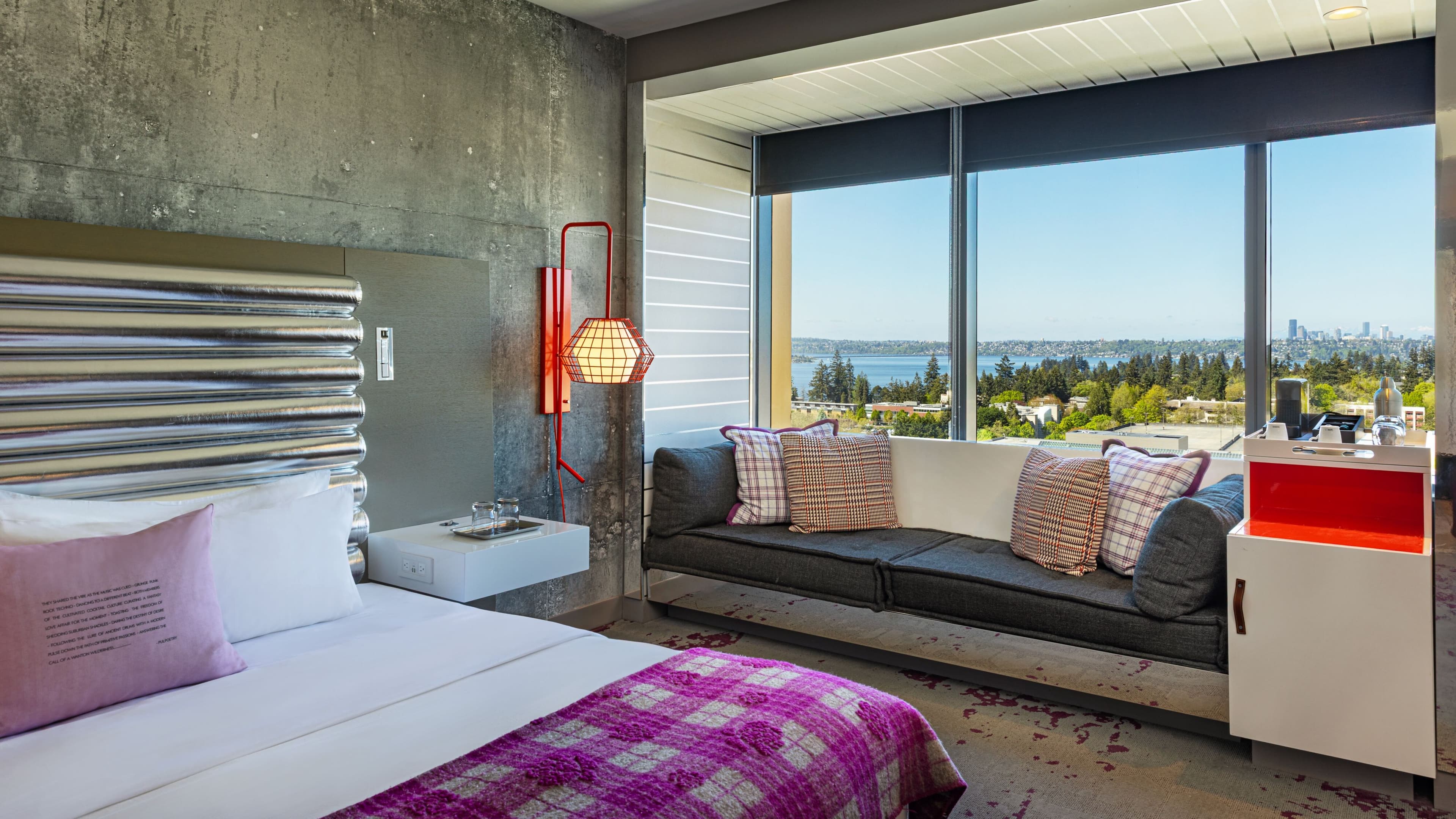 W Bellevue — 13