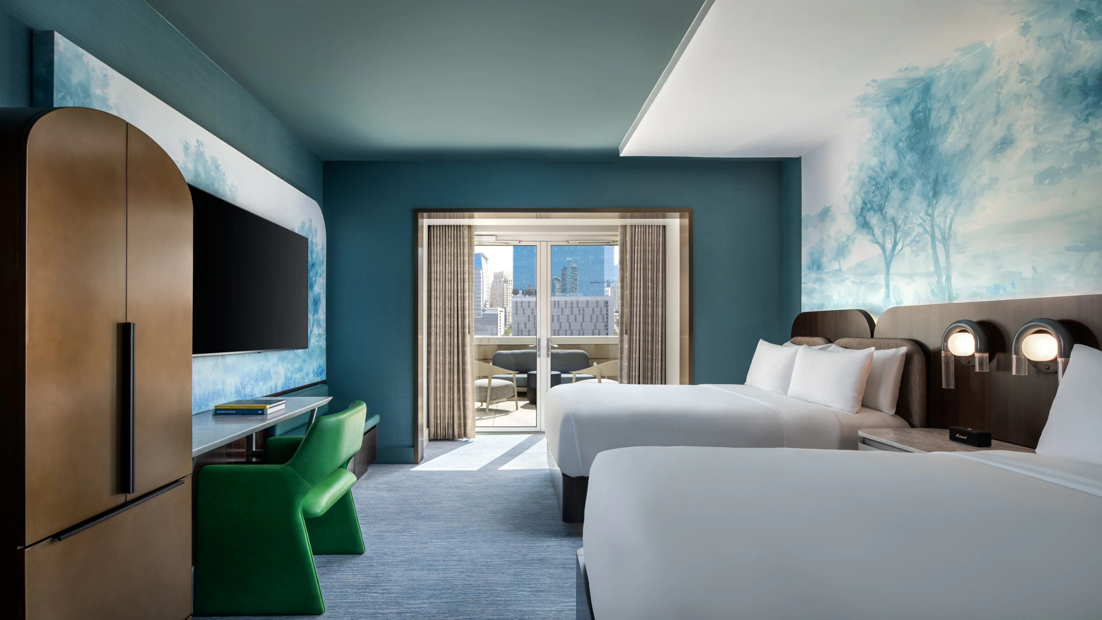 W Dallas — 14