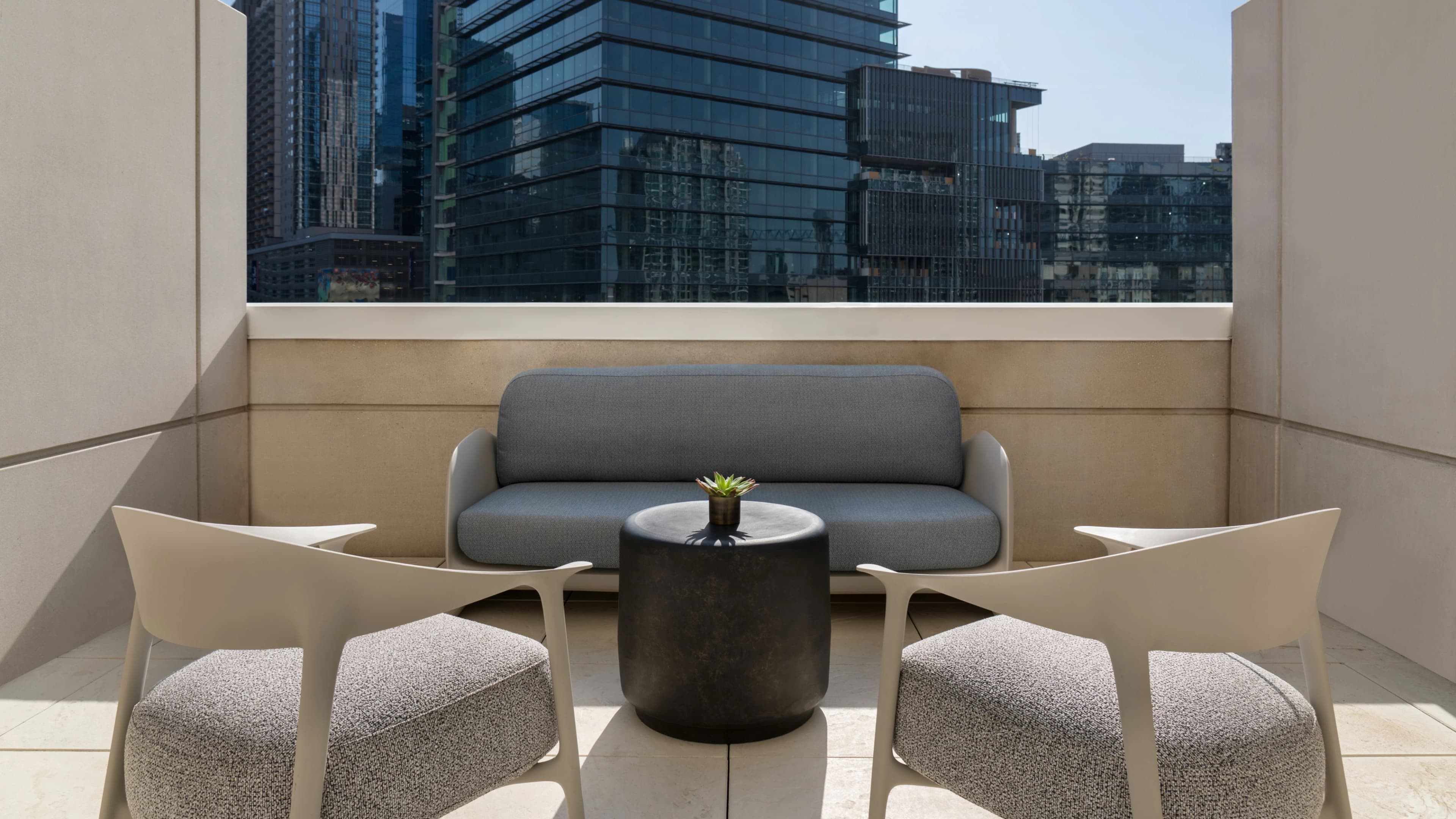 W Dallas — 24