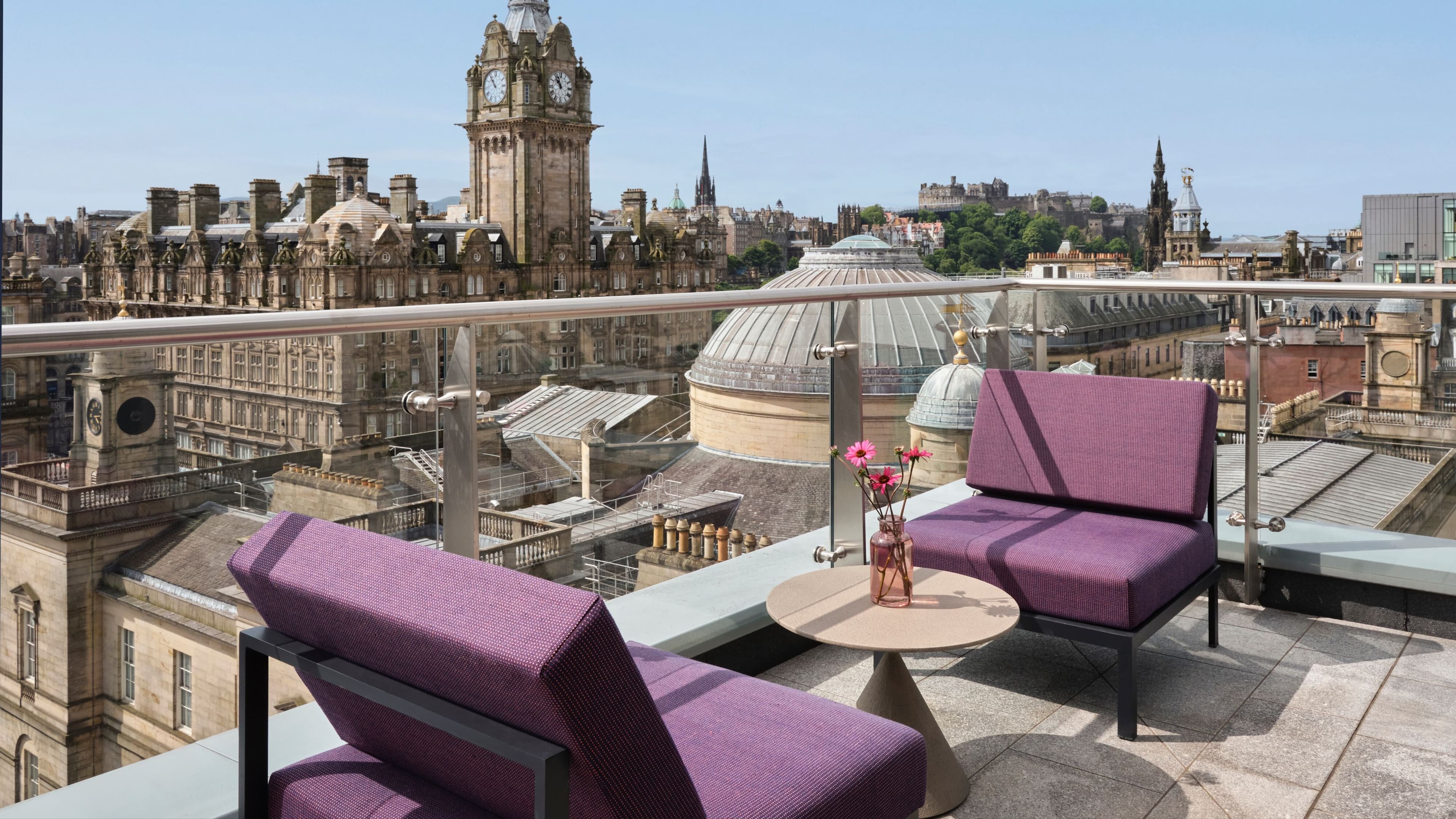 W Edinburgh - Image 3