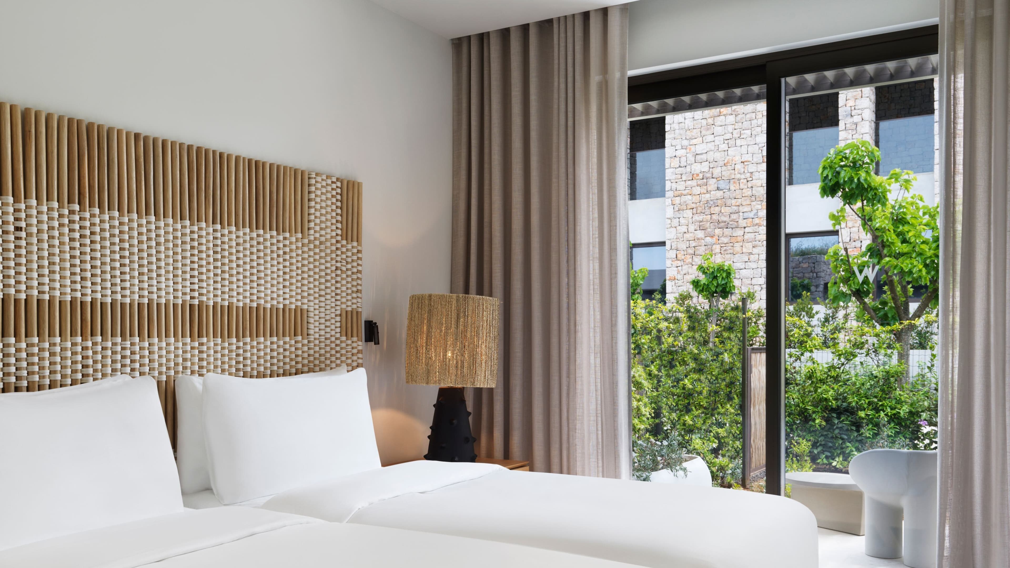 W Costa Navarino — 44