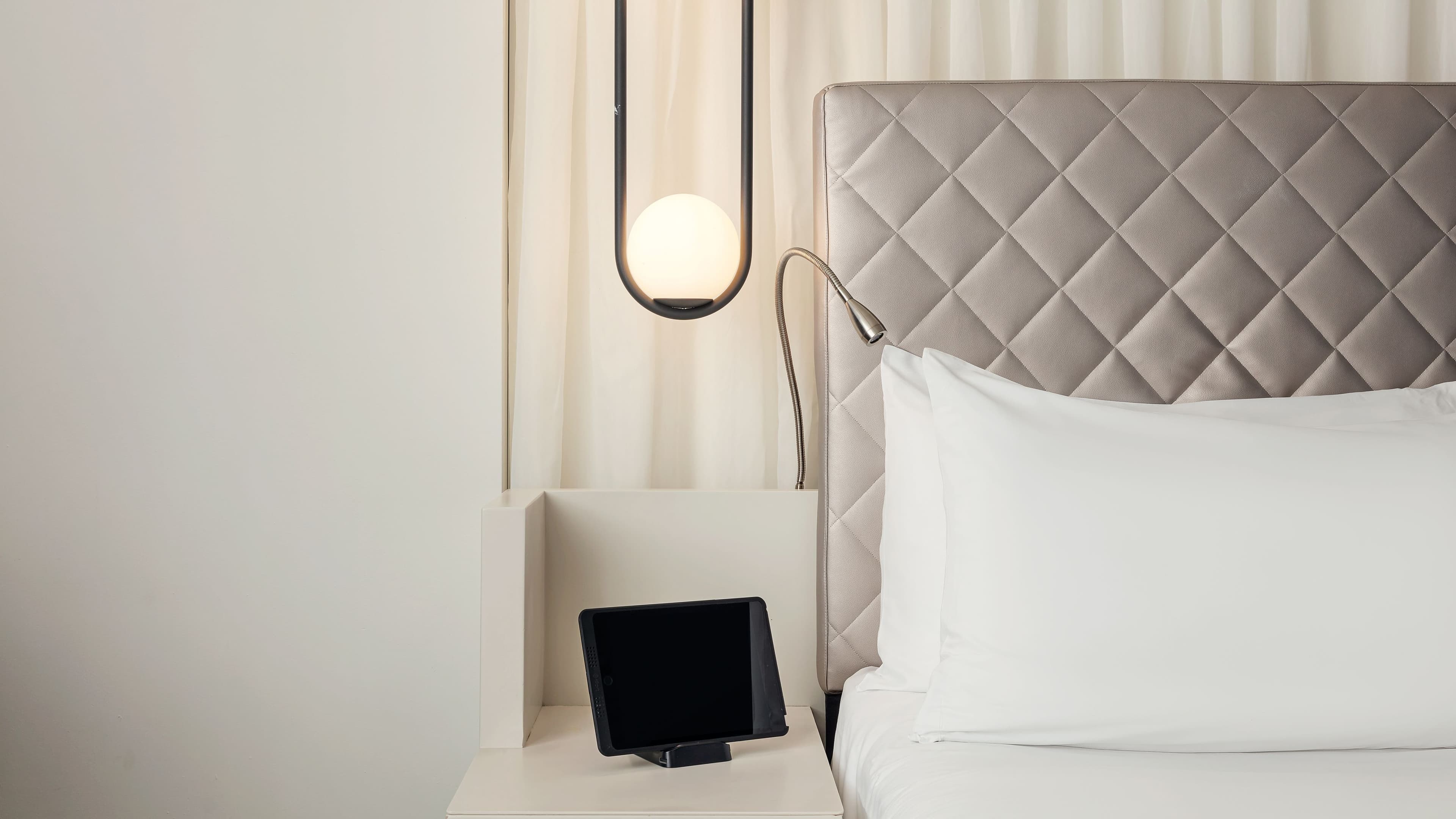 Wonderful Room - Image 3