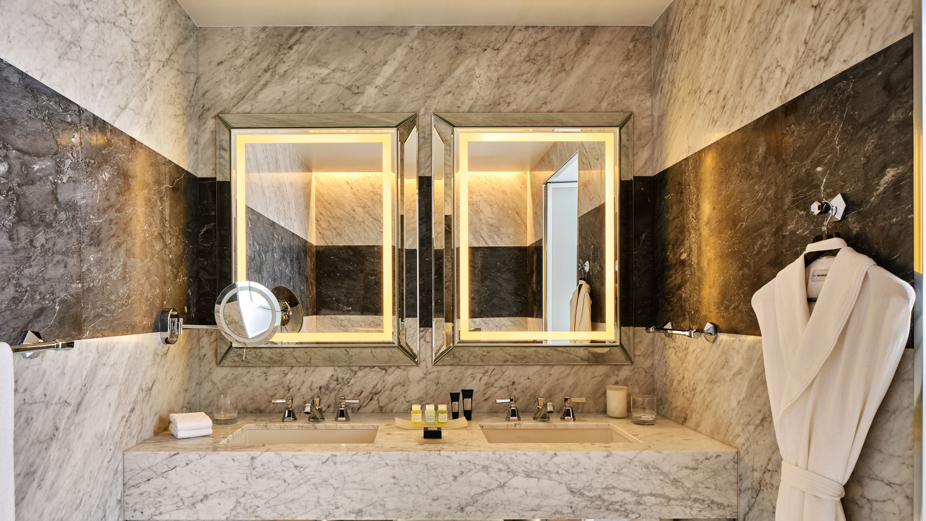 W Rome — 10
