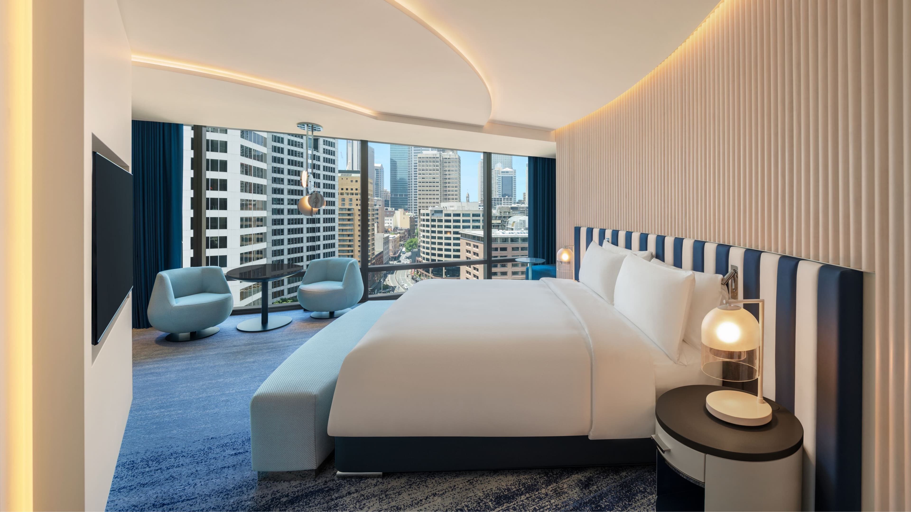W Sydney — 31