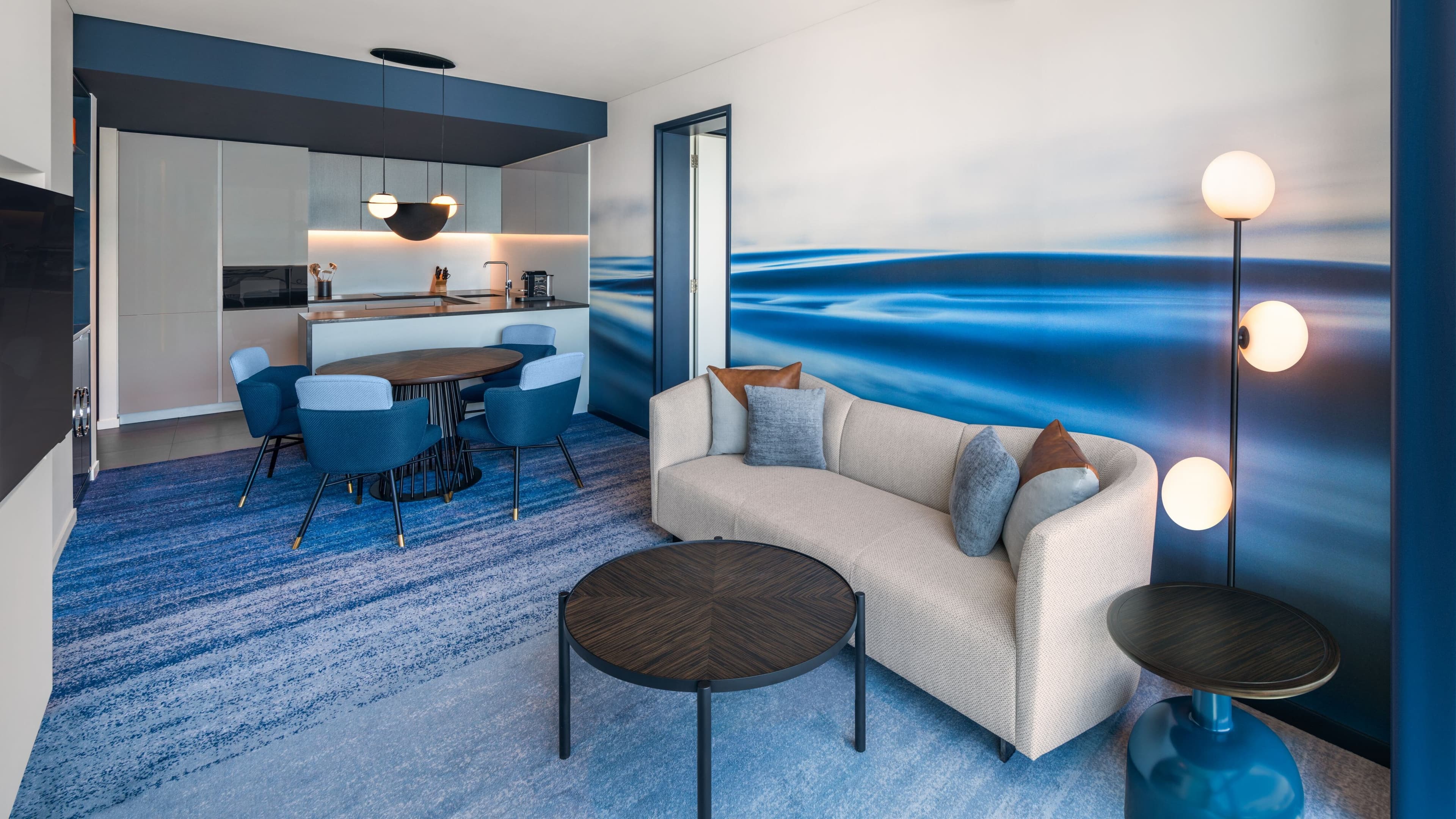 W Sydney — 46