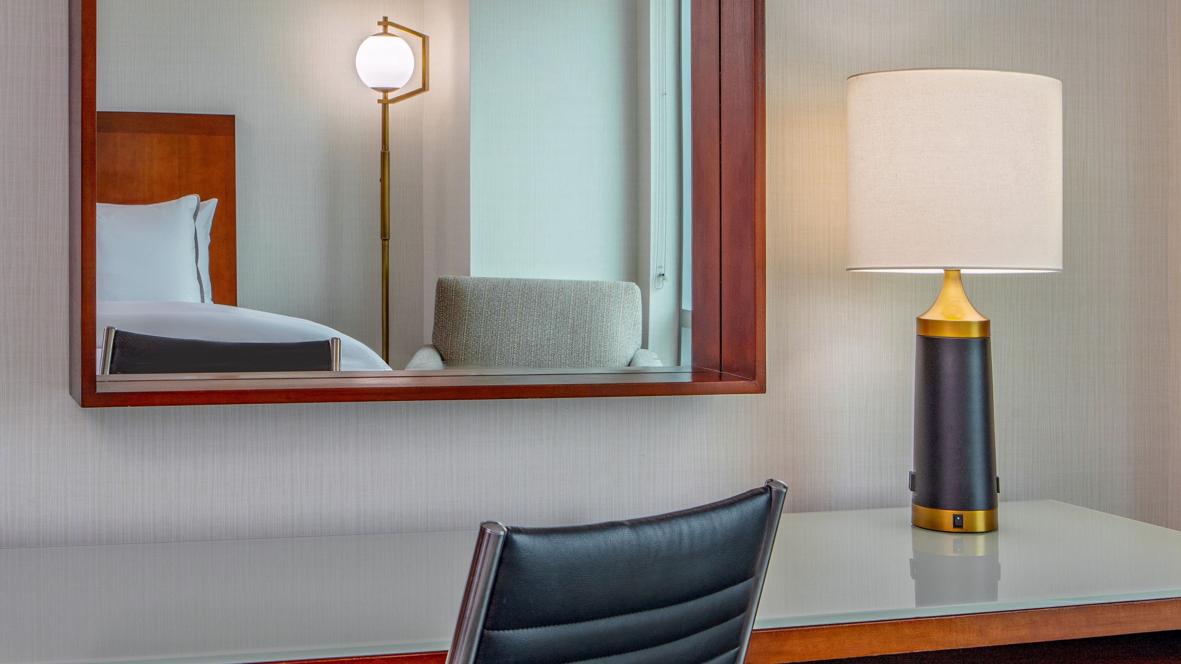 The Westin Boston Seaport District - Image 4