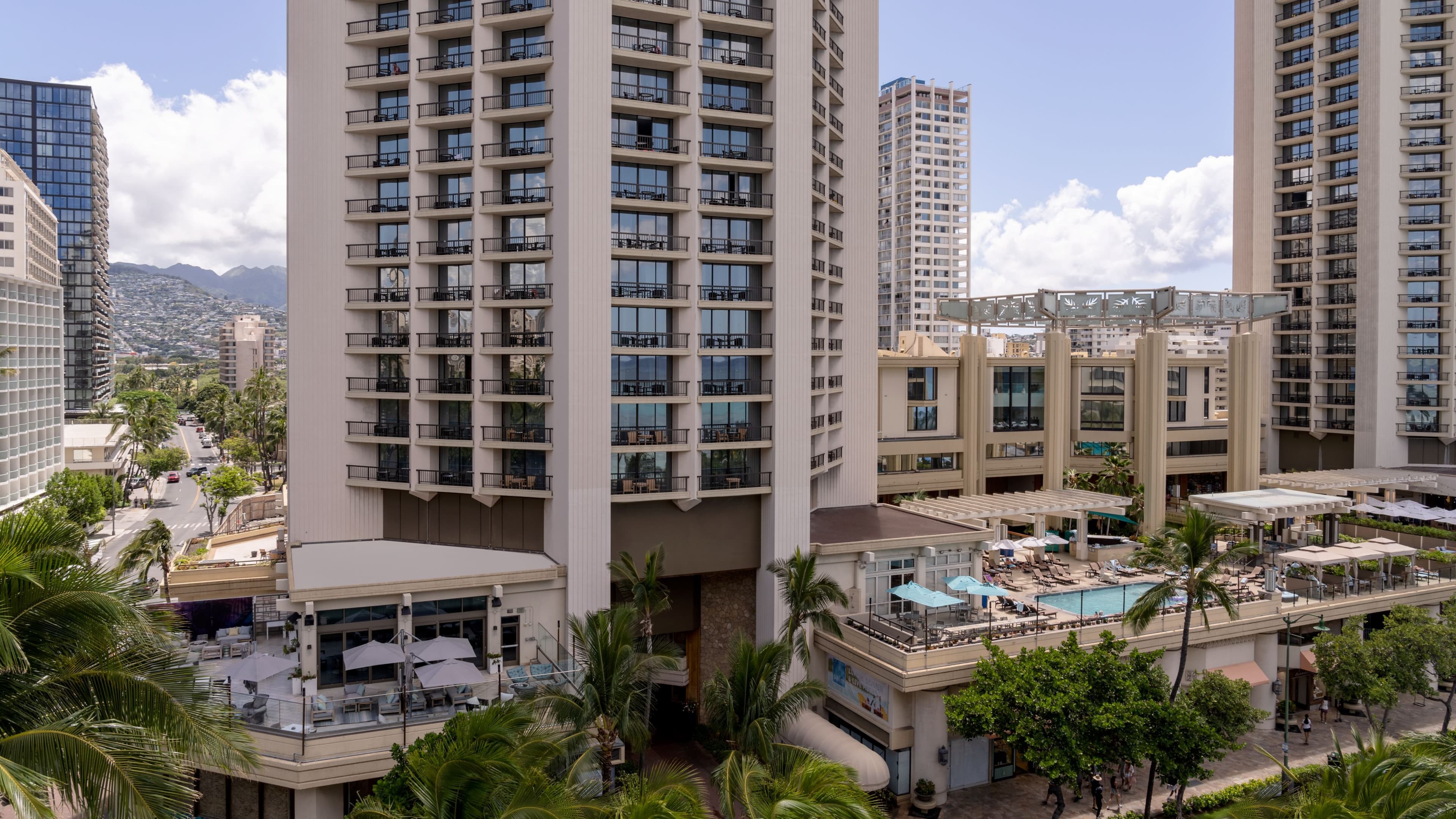 Moana Surfrider, A Westin Resort & Spa, Waikiki Beach — 23