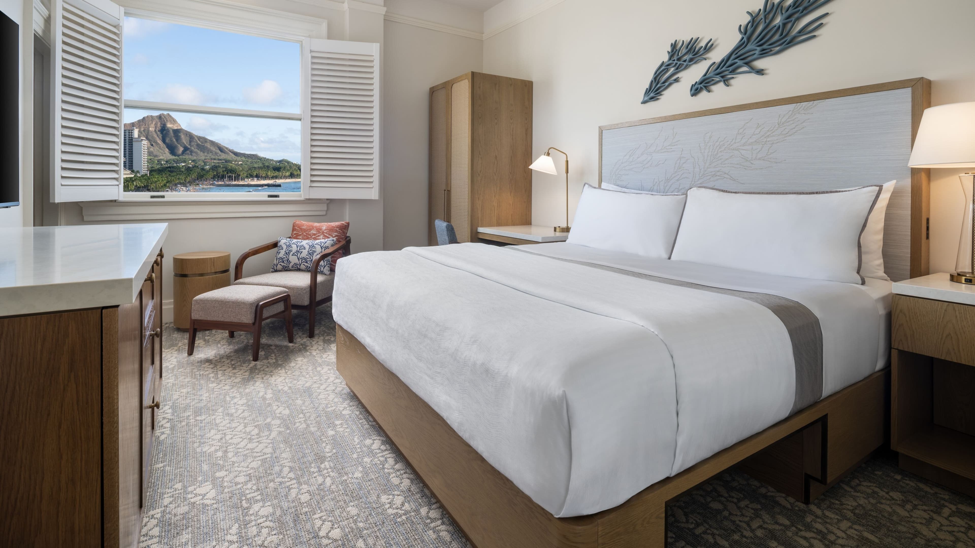 Moana Surfrider, A Westin Resort & Spa, Waikiki Beach — 14