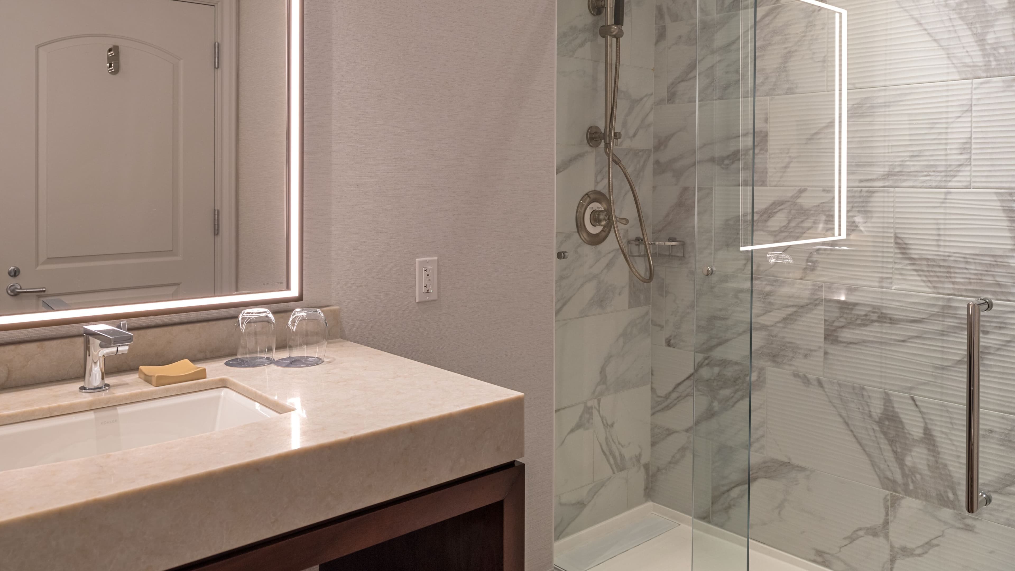 The Westin Houston Downtown - Image 4