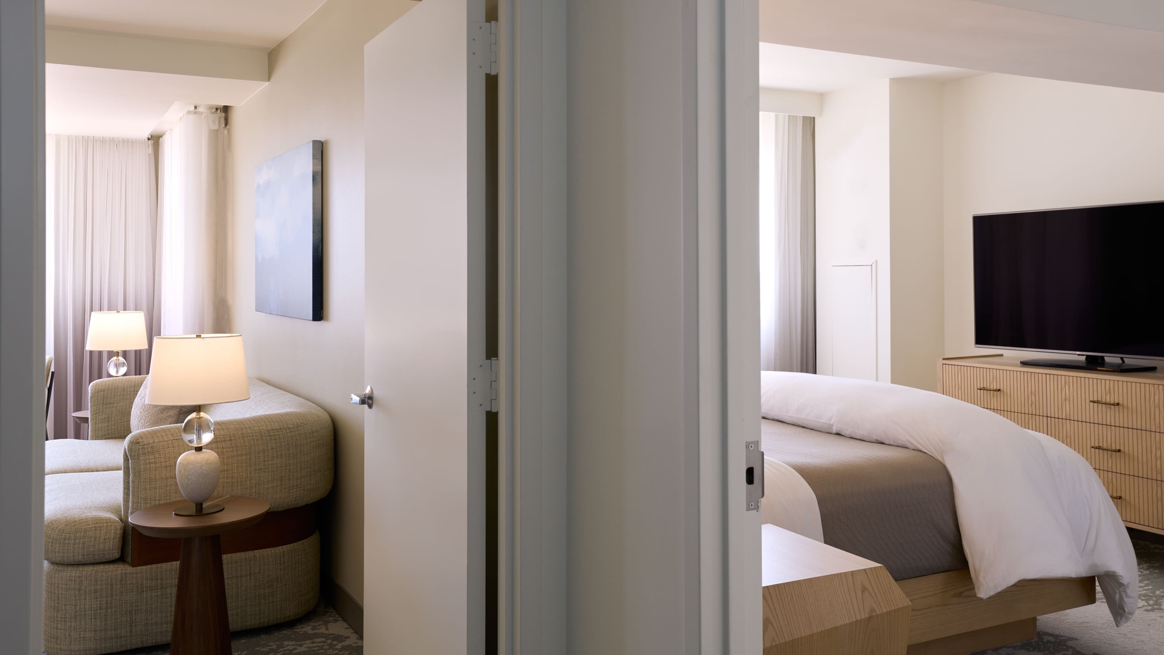 The Westin Los Angeles Airport - Image 3