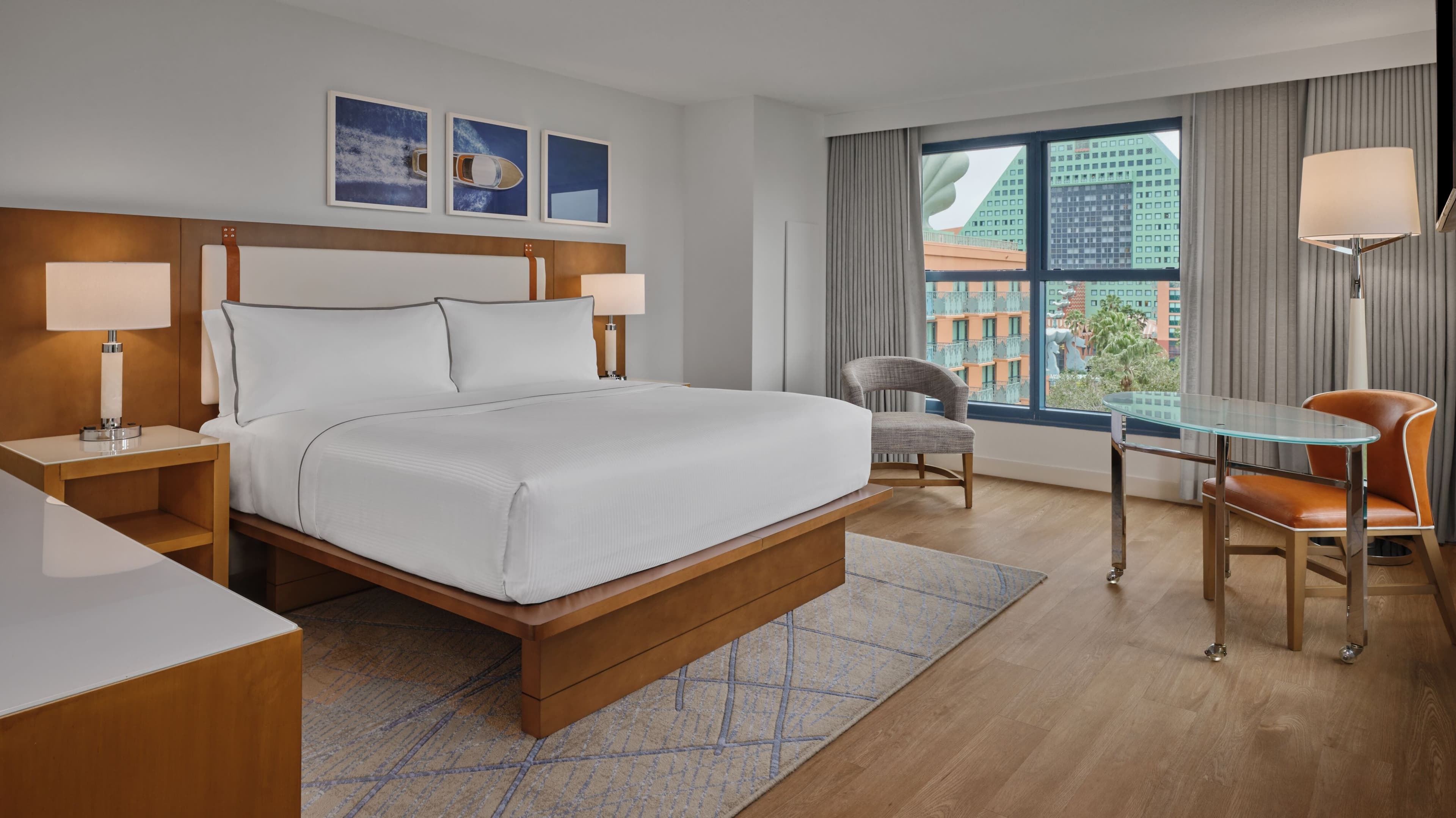 Walt Disney World Swan - Image 5