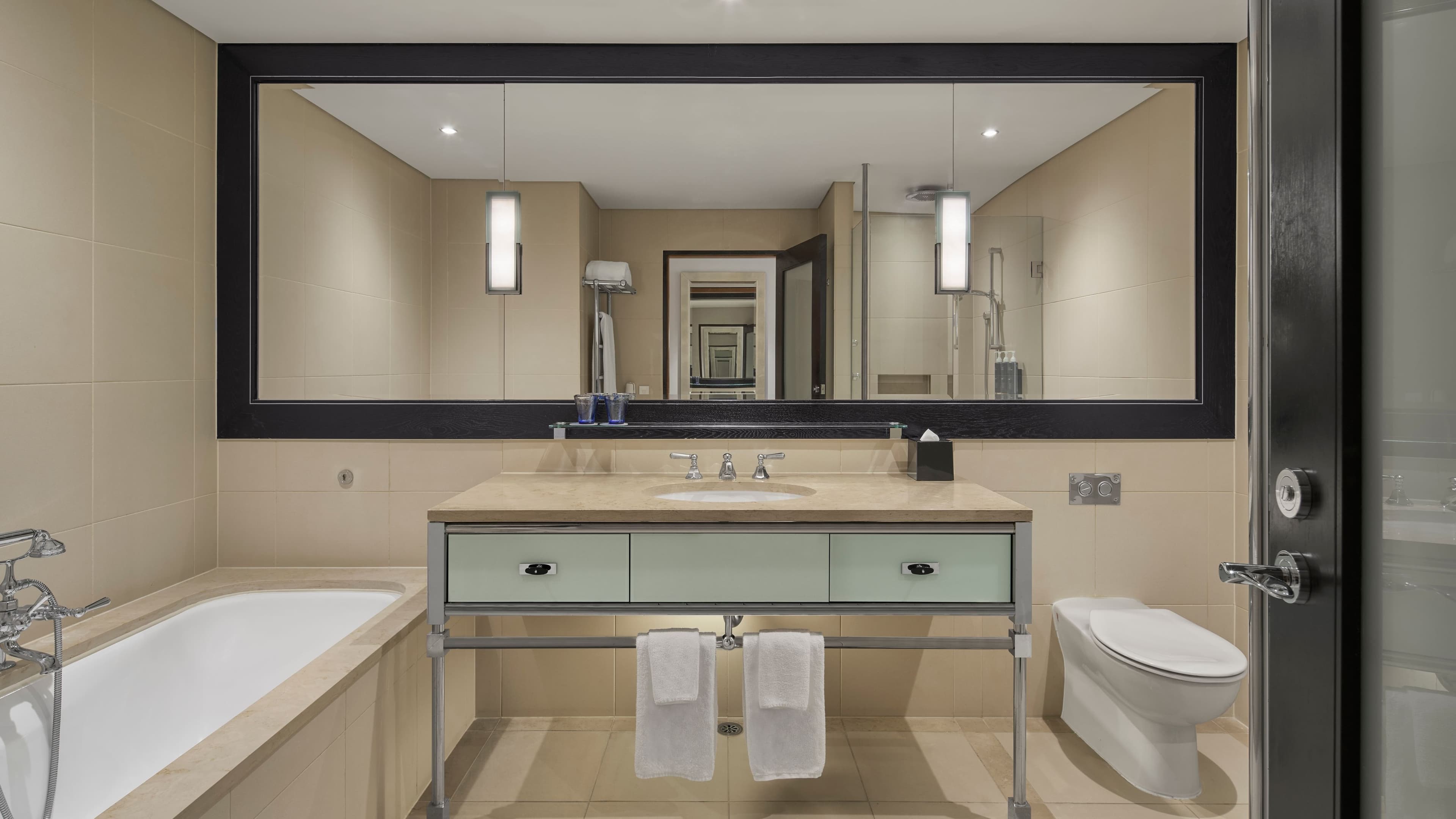 Westin Standard (38 sqm) - Image 9