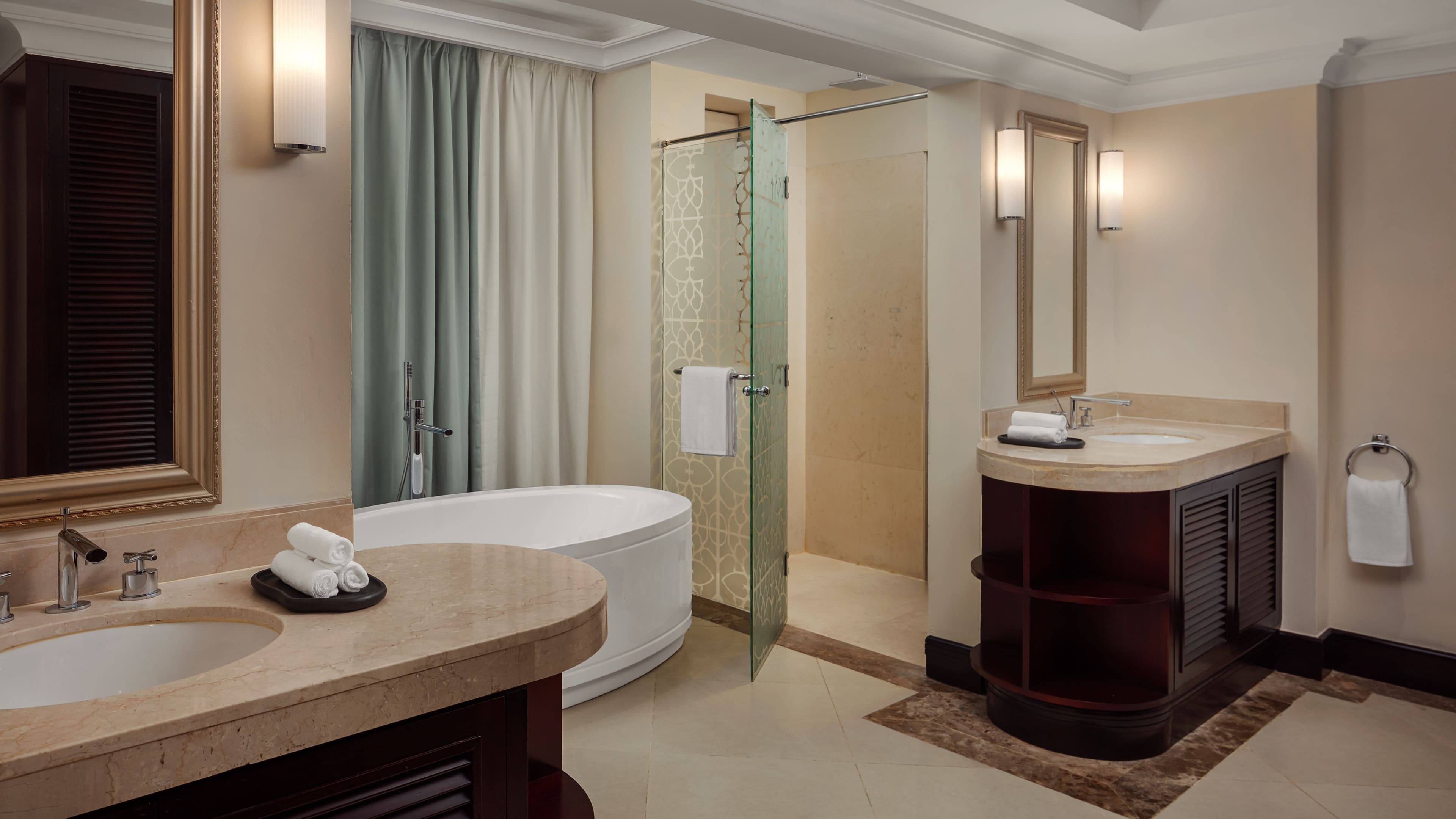 Junior Suite - Image 9