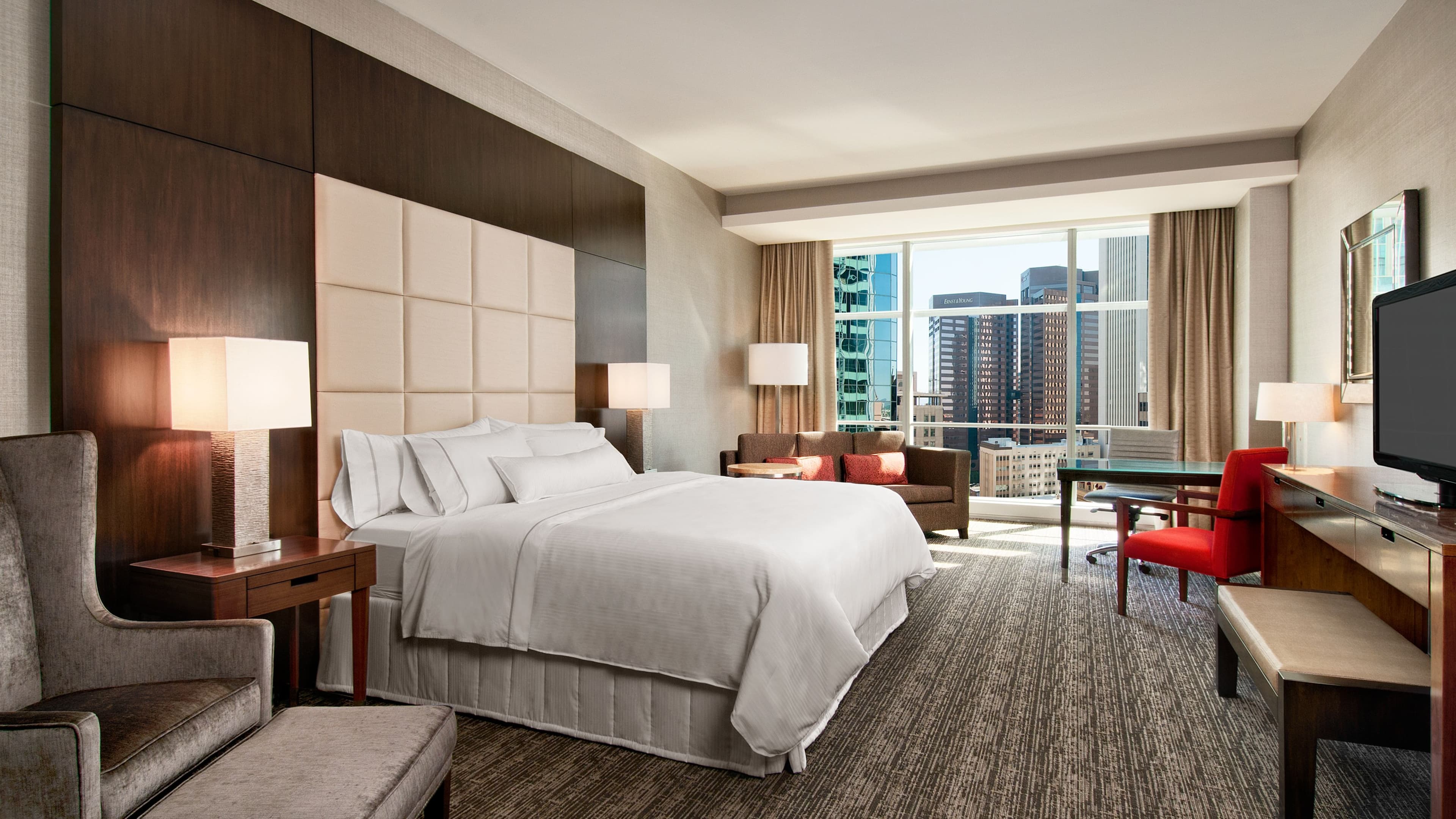 Deluxe Room - Image 1