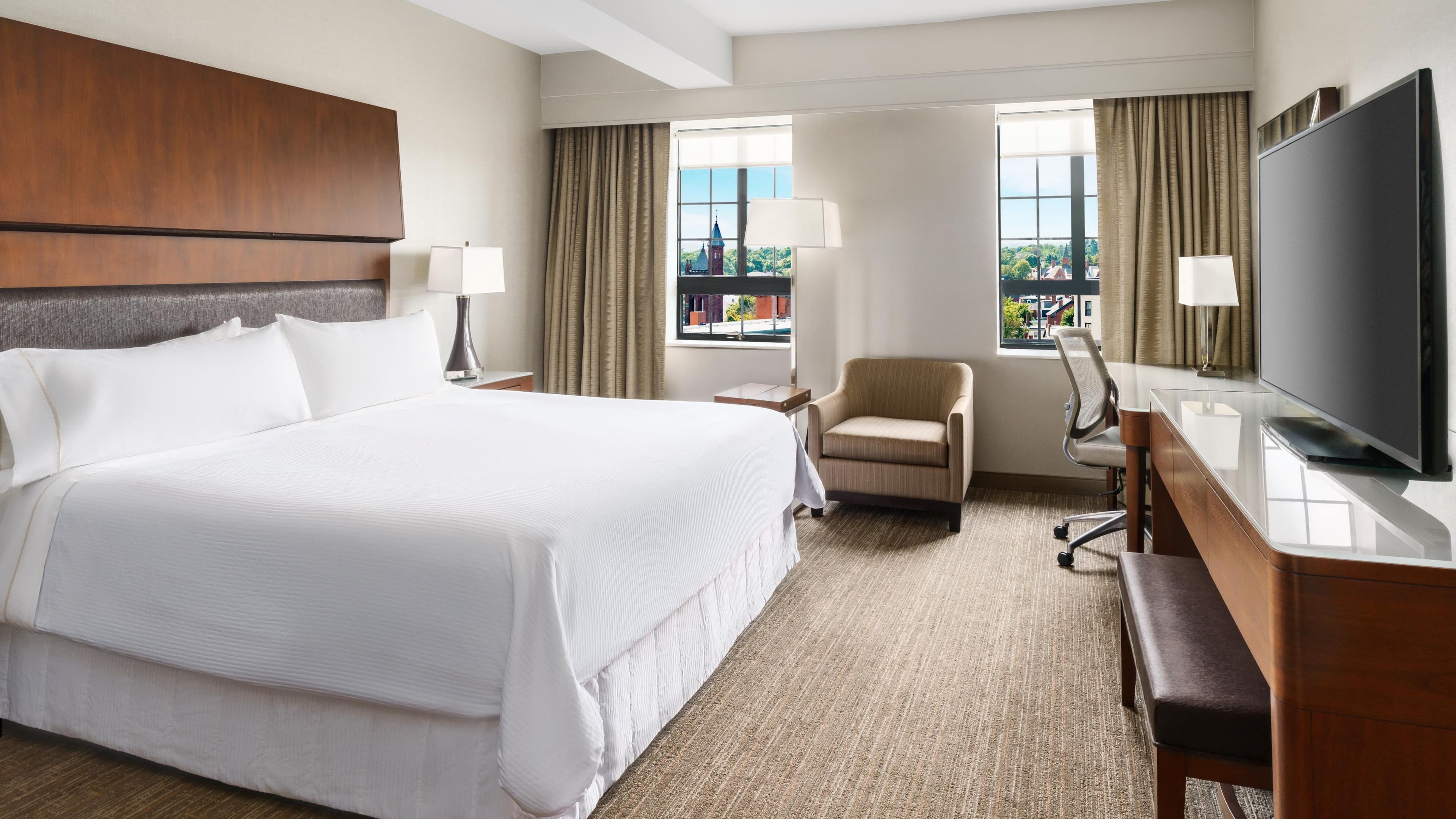 The Westin Portland Harborview - Image 3