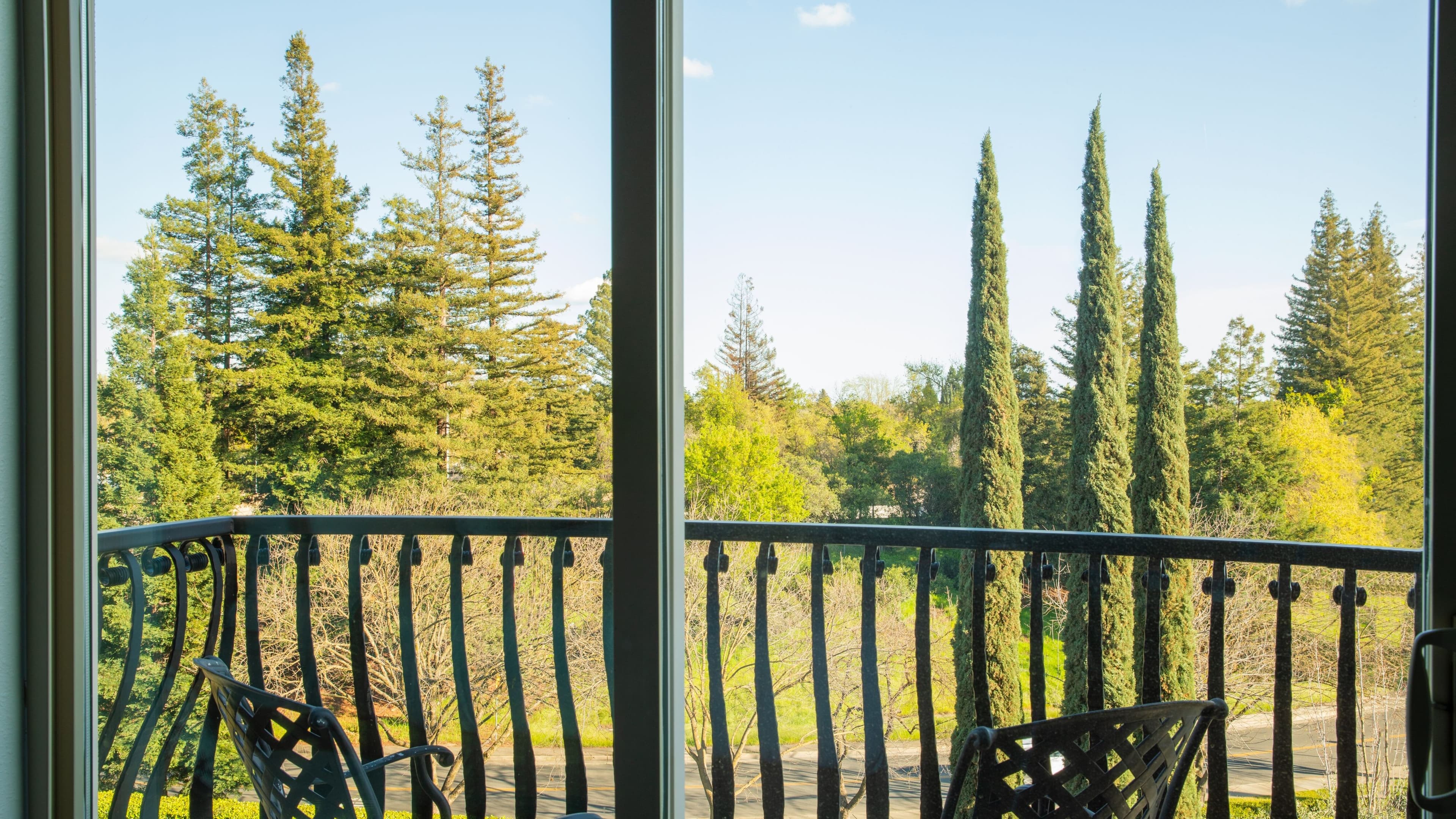 The Westin Sacramento Riverfront Hotel & Spa — 17