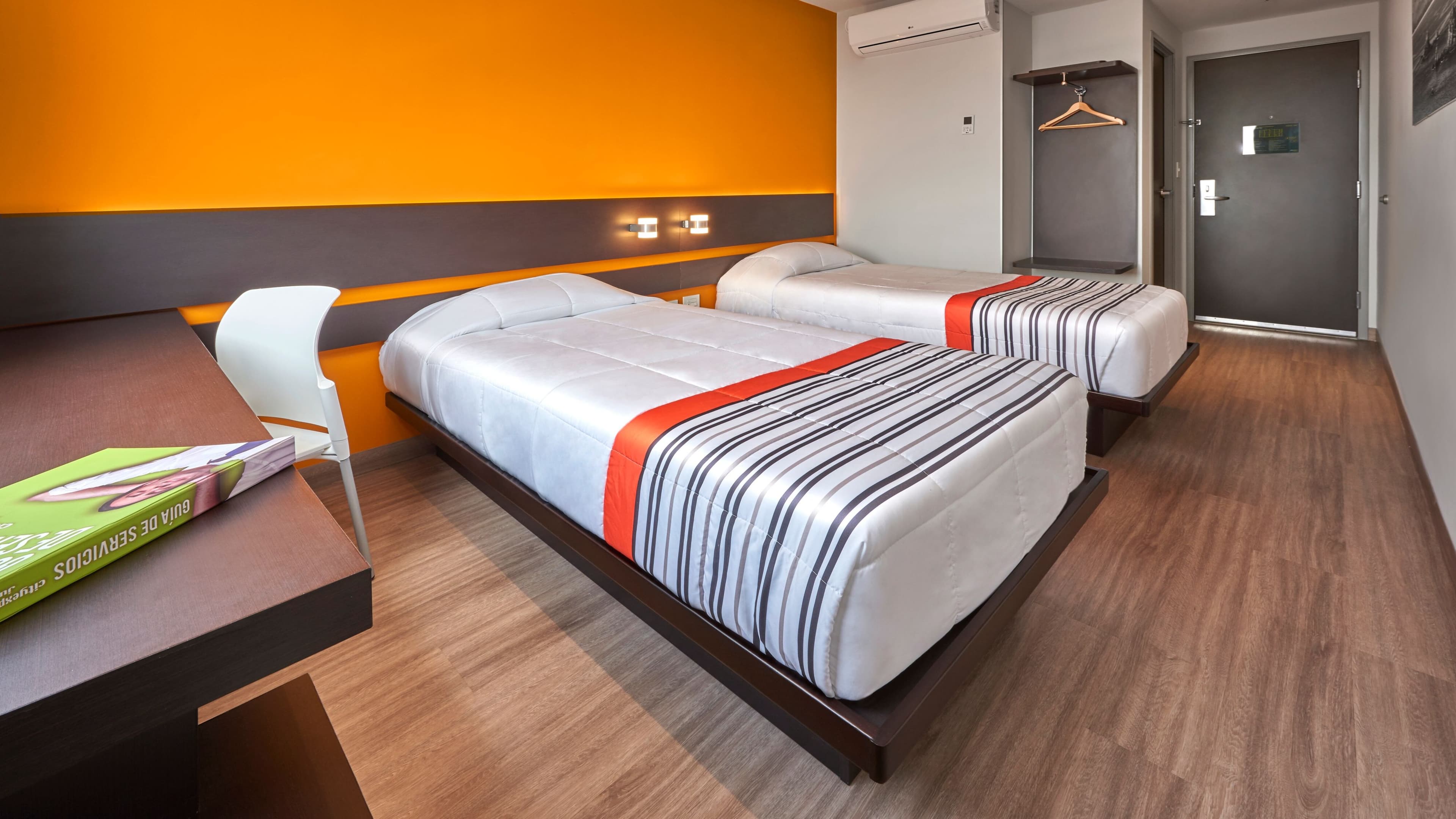 City Express Junior by Marriott León Centro De Convenciones — 13