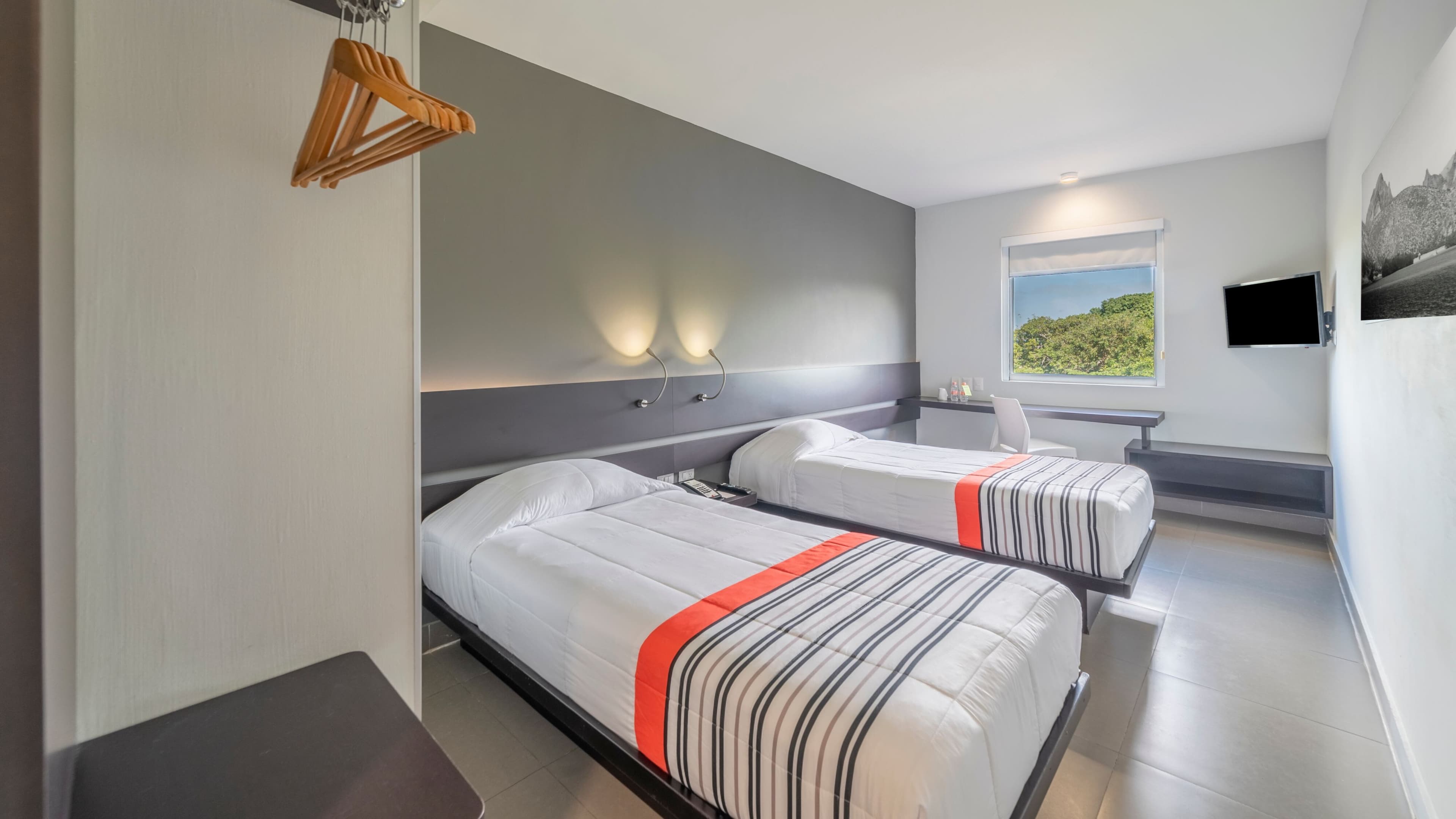 City Express Junior by Marriott Ciudad Del Carmen Aeropuerto — 10