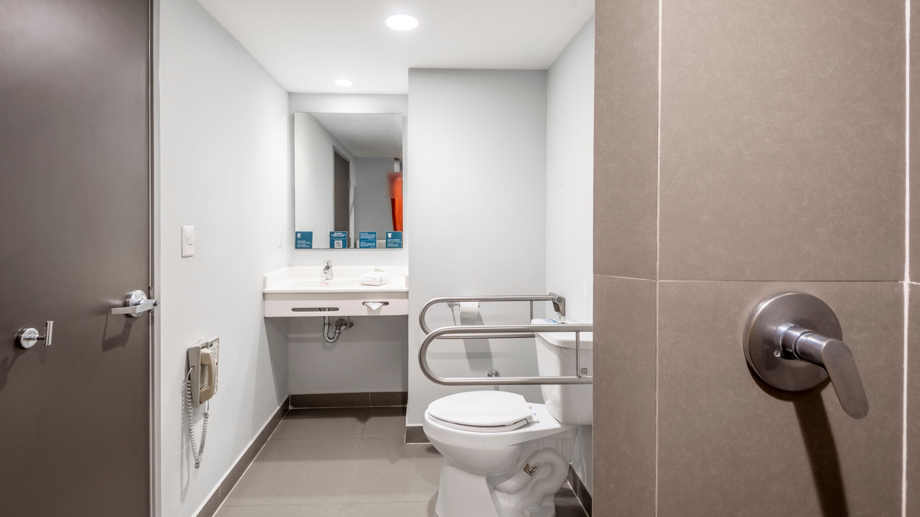 City Express Junior by Marriott Ciudad Del Carmen Aeropuerto - Image 3