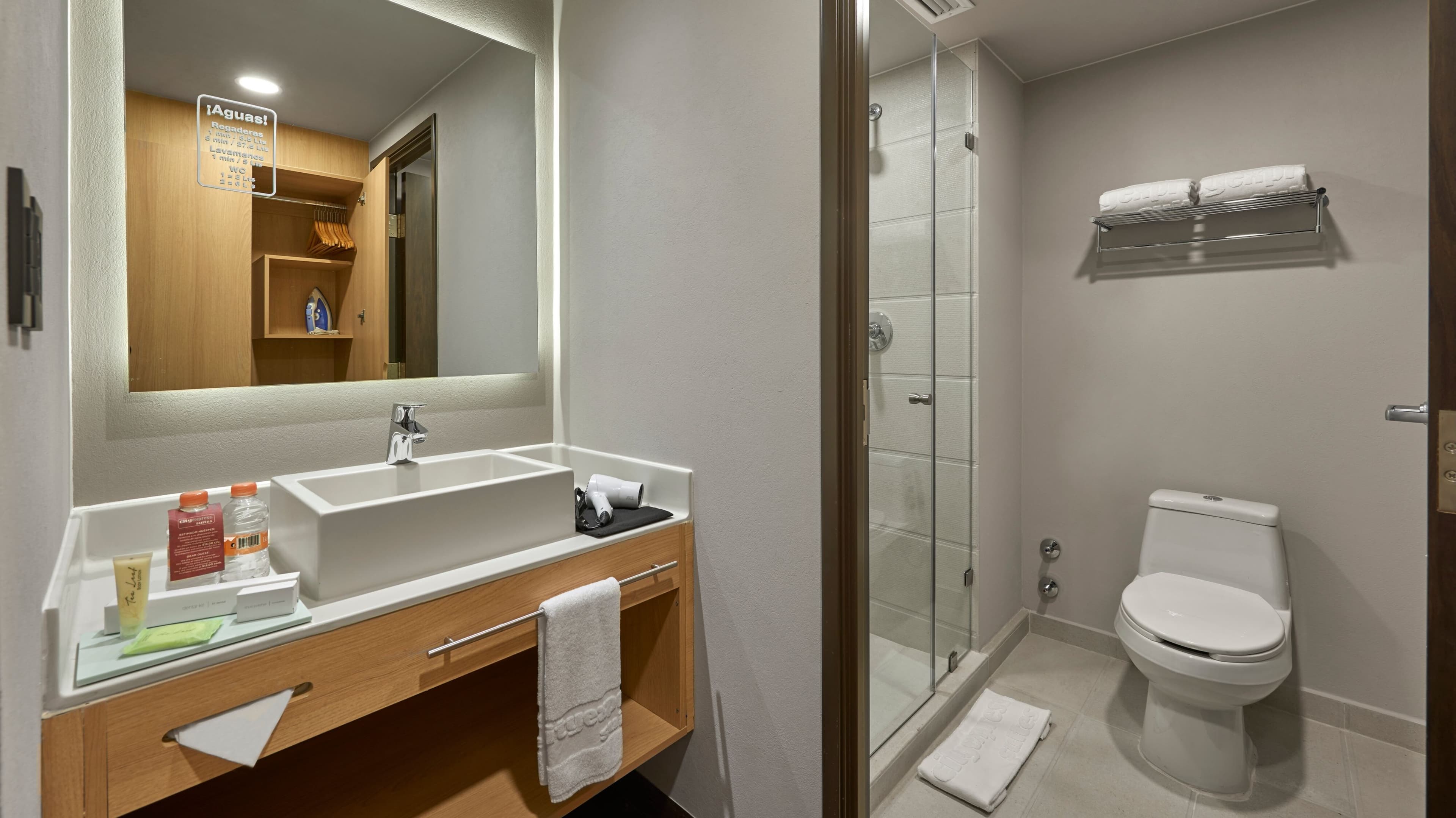 City Express Plus by Marriott Cancún Aeropuerto Riviera — 9