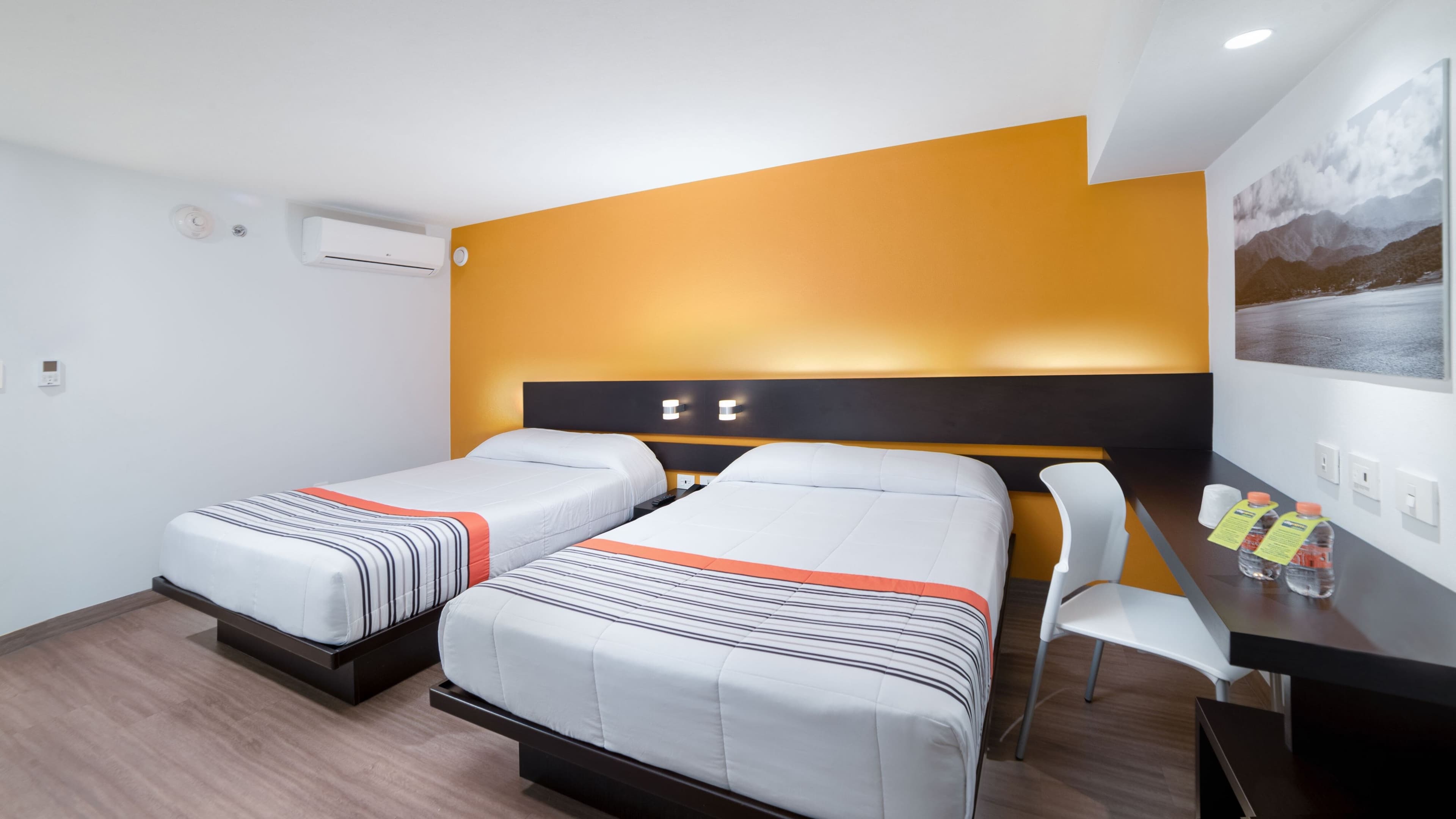 City Express Junior by Marriott Ciudad de México Sullivan — 10