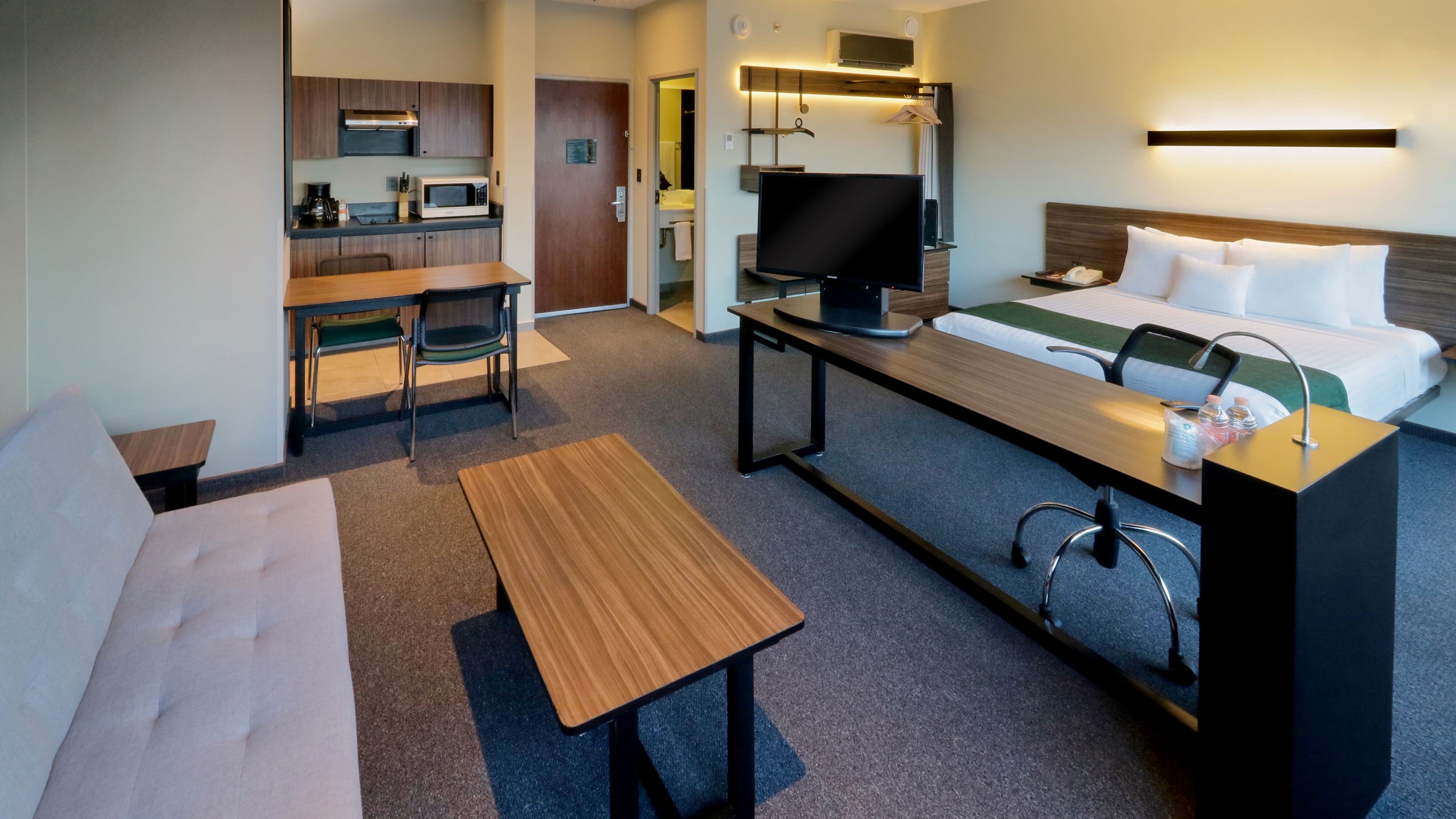 City Express Suites by Marriott Ciudad de México Santa Fe - Image 2