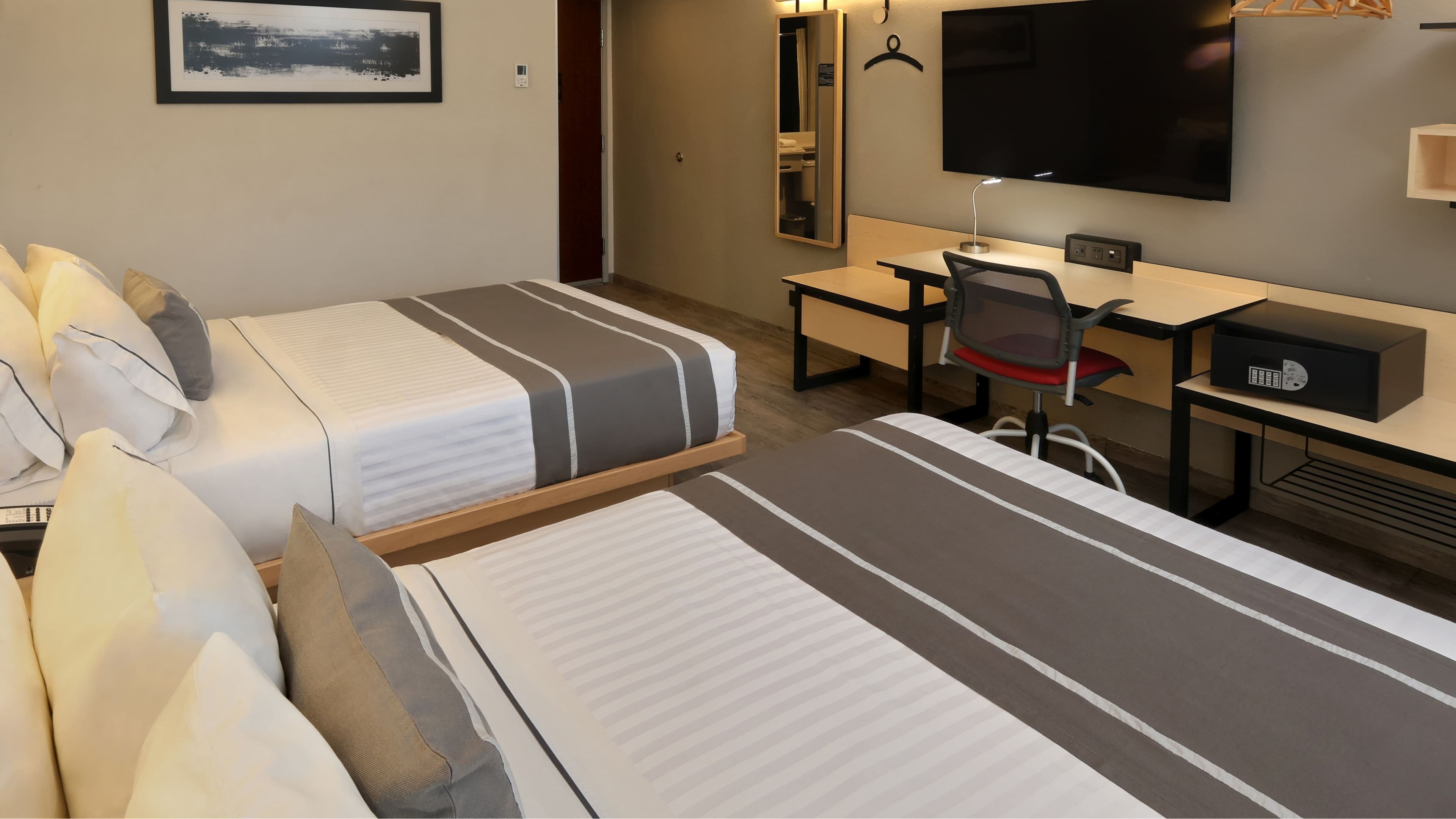 City Express Plus by Marriott Monterrey Galerias — 3