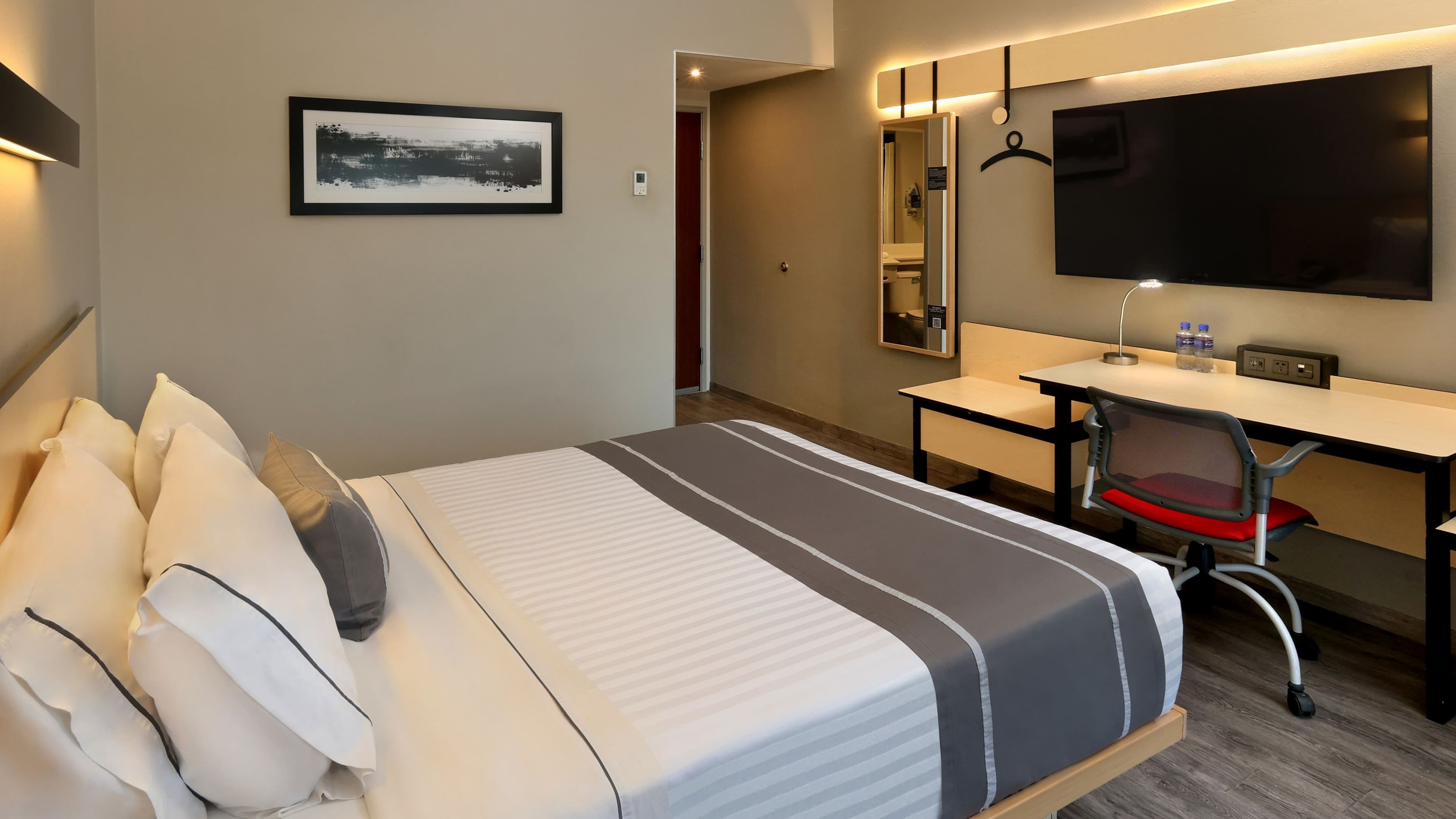 City Express Plus by Marriott Monterrey Galerias — 7